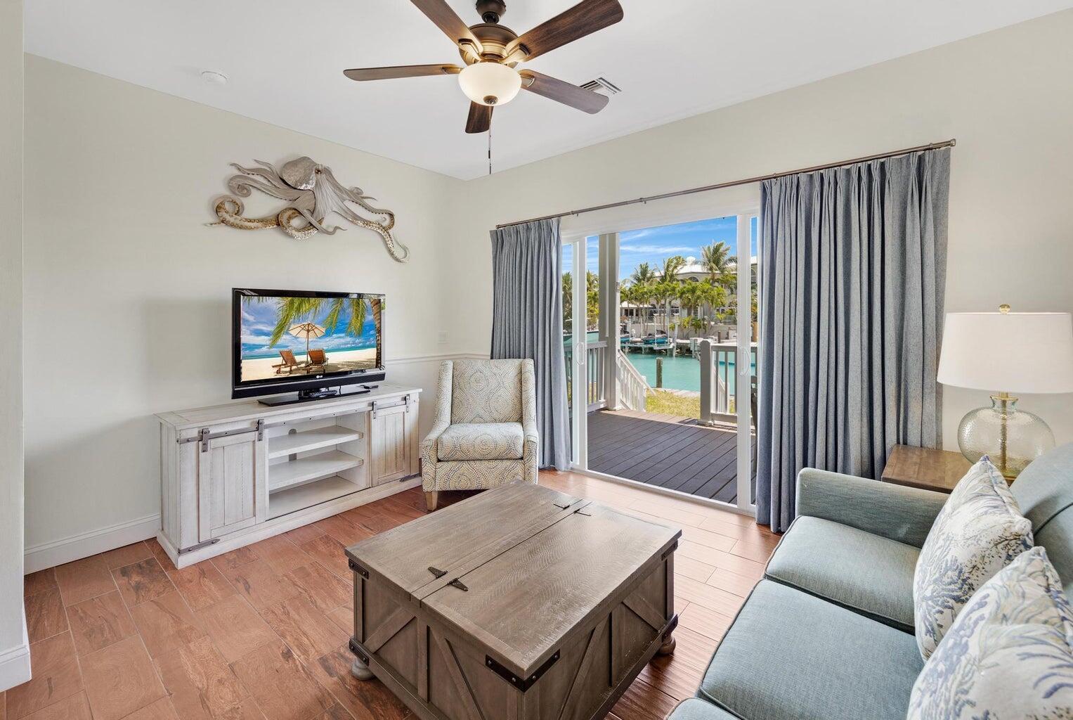 Homes for sale in Duck Key, FL | 7041 Harbor Village Dr, Duck Key, FL 33050 | MLS# R11084801