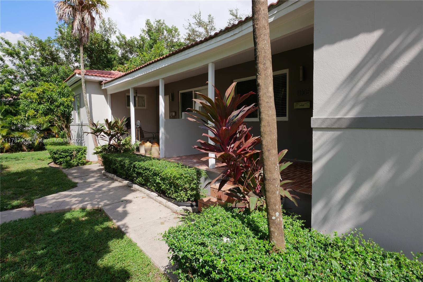 Homes for sale in Biscayne Park, FL | 11105 Ne 9Th Ave, Biscayne Park, FL 33161 | MLS# A11787109