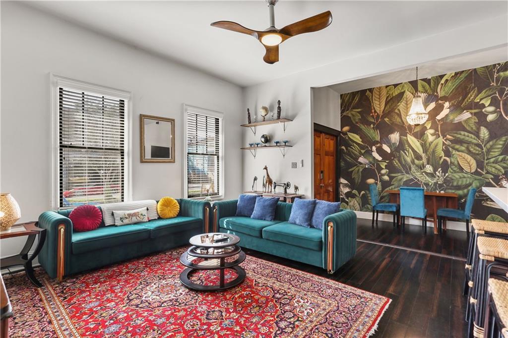 837-839 Jackson Avenue