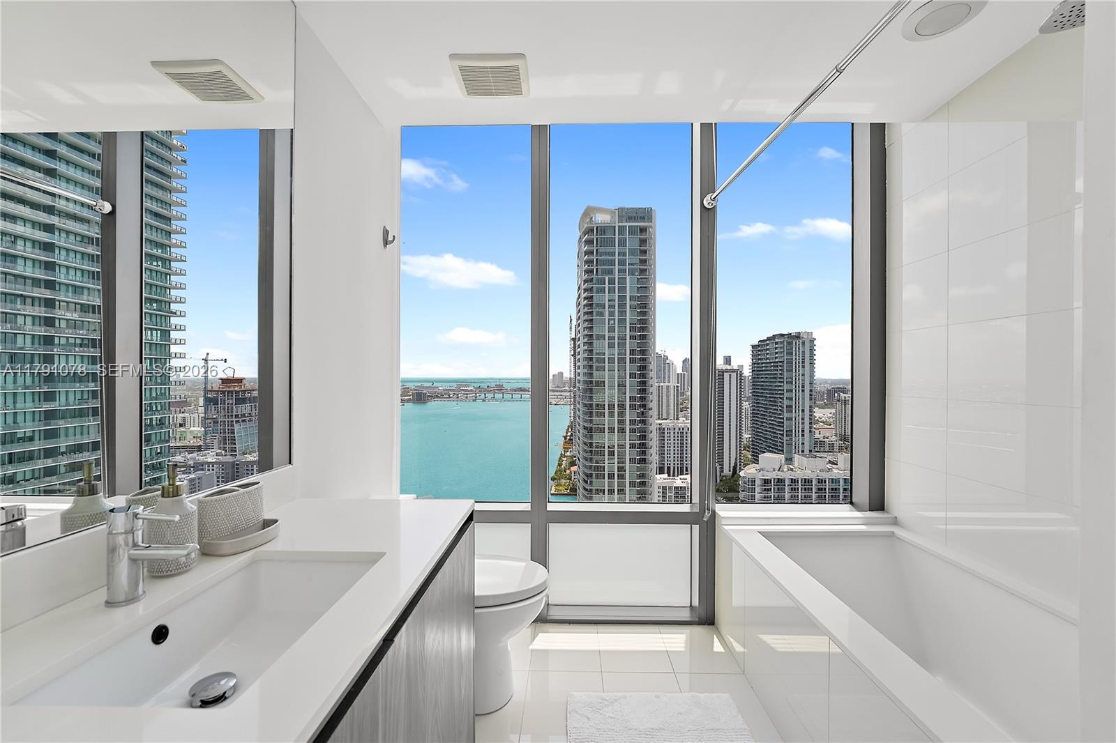 3131 NE 7th Ave #3601, Miami FL 33137