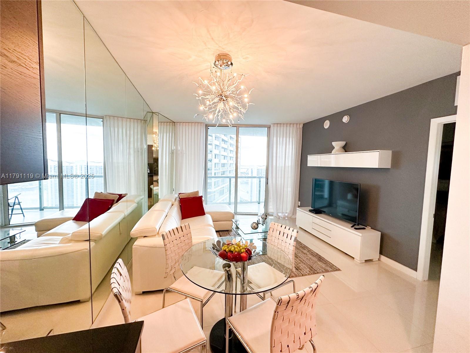 495 Brickell Ave #4508, Miami FL 33131