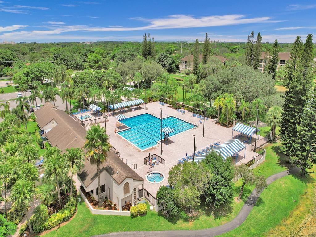 Homes for sale in Coconut Creek, FL | 3725 Carambola Cir #2824, Coconut Creek, FL 33066 | MLS# F10500312