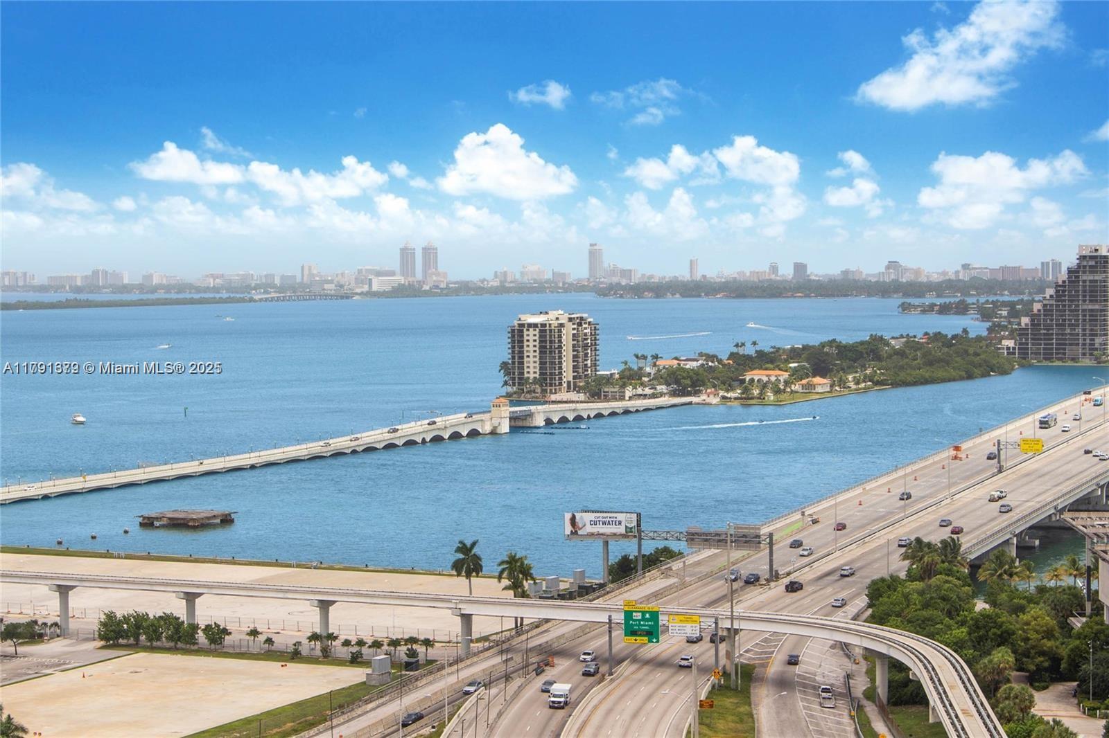 Apartamento para Alugar em Miami, FL