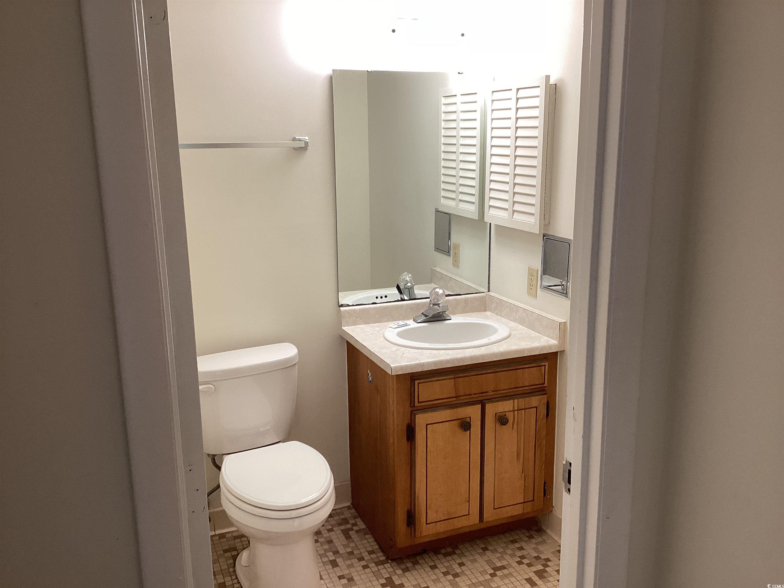 409 Salt Marsh Circle 