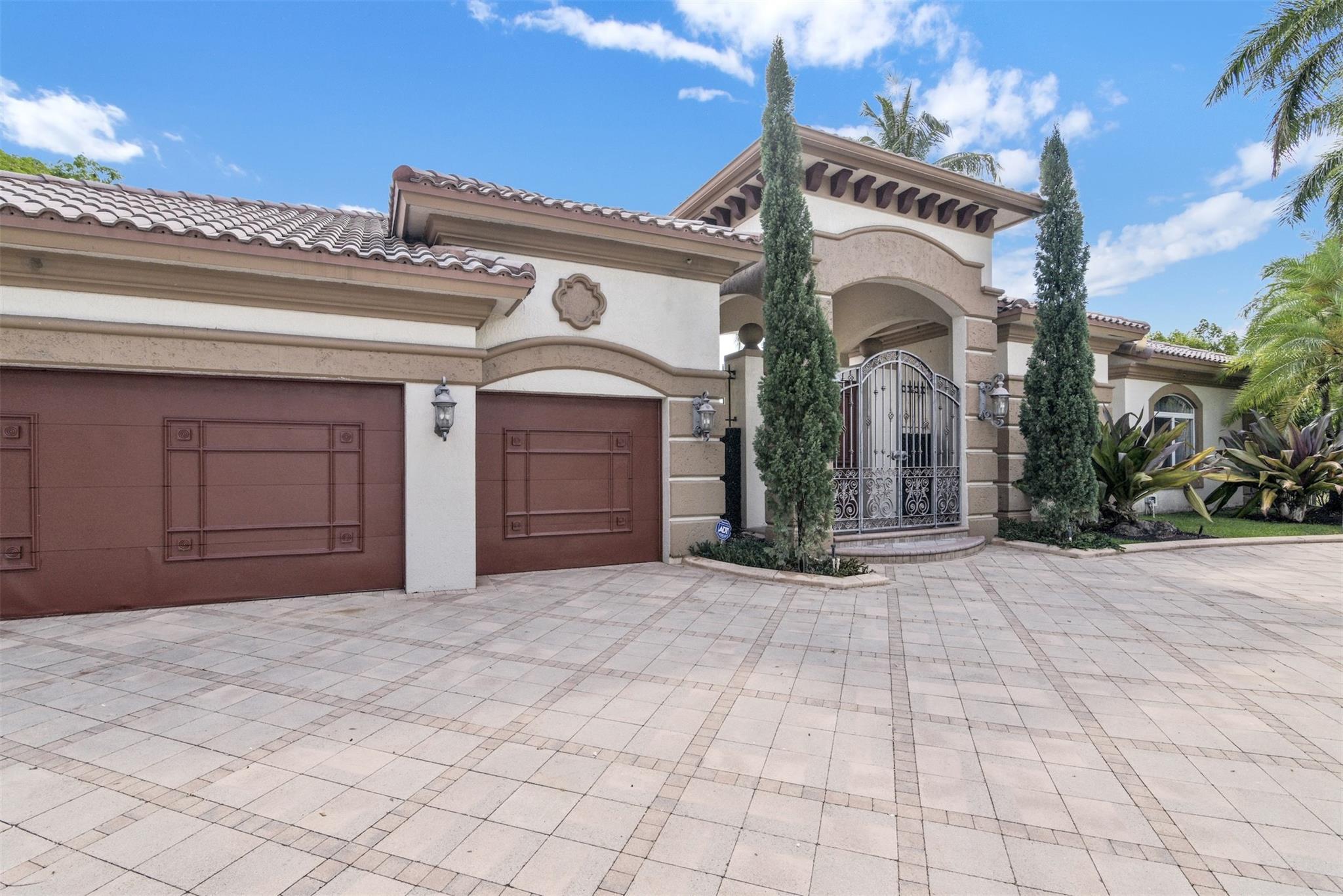 6320 Nw 120th Dr Coral Springs FL 33076 | F10500501