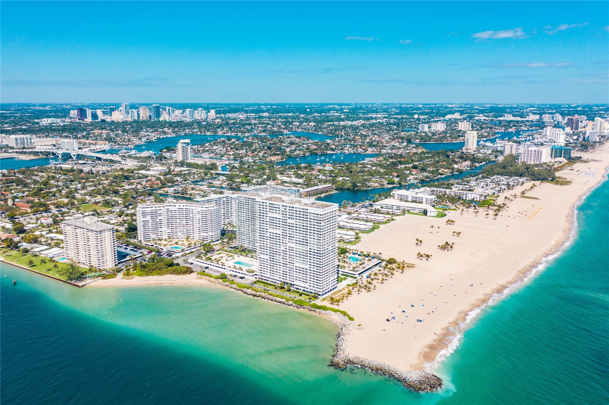Condo for Sale in Fort Lauderdale, FL
