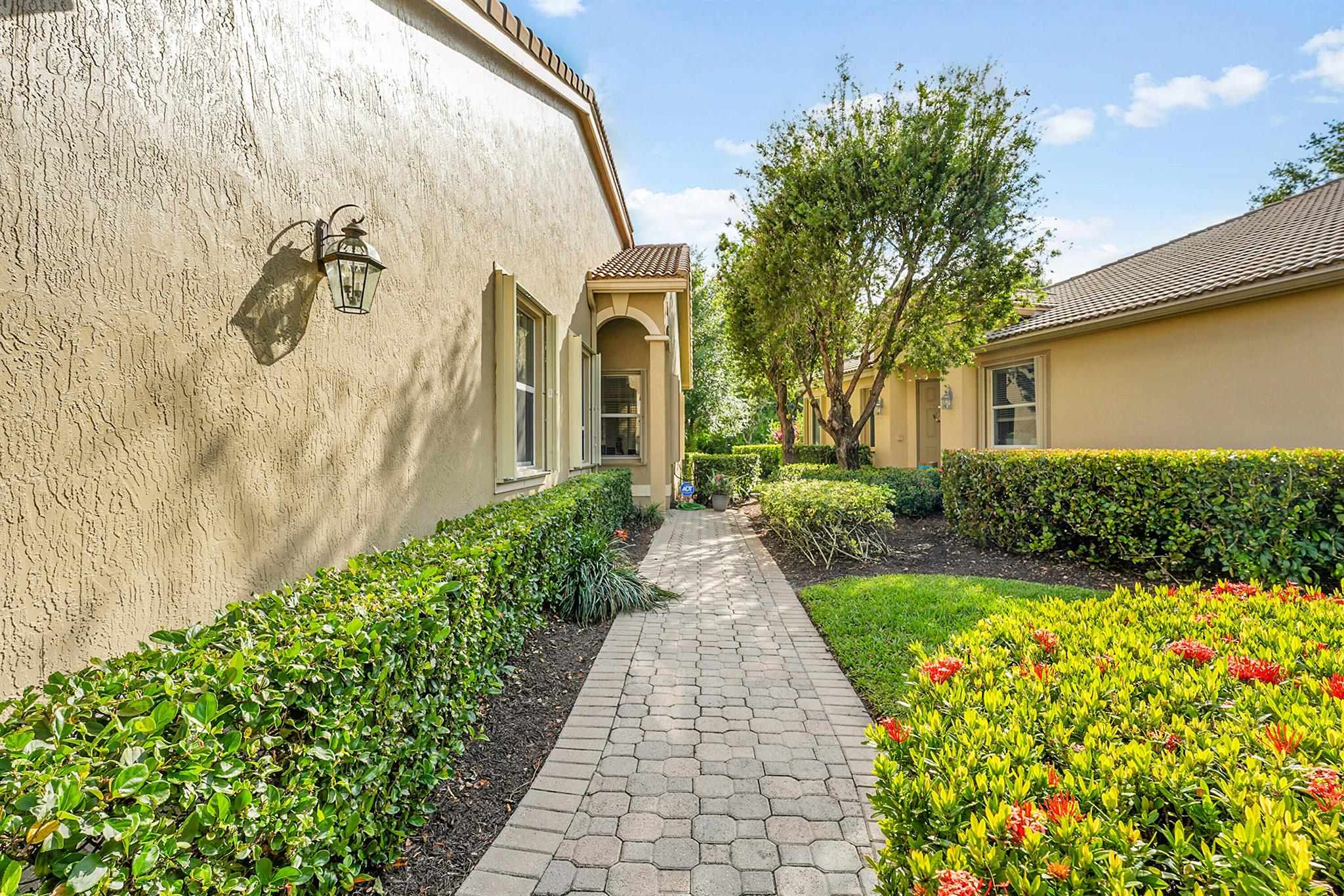 Homes for sale in Port St Lucie, FL | 7073 Torrey Pines Circle, Port St Lucie, FL 34986 | MLS# R11085540