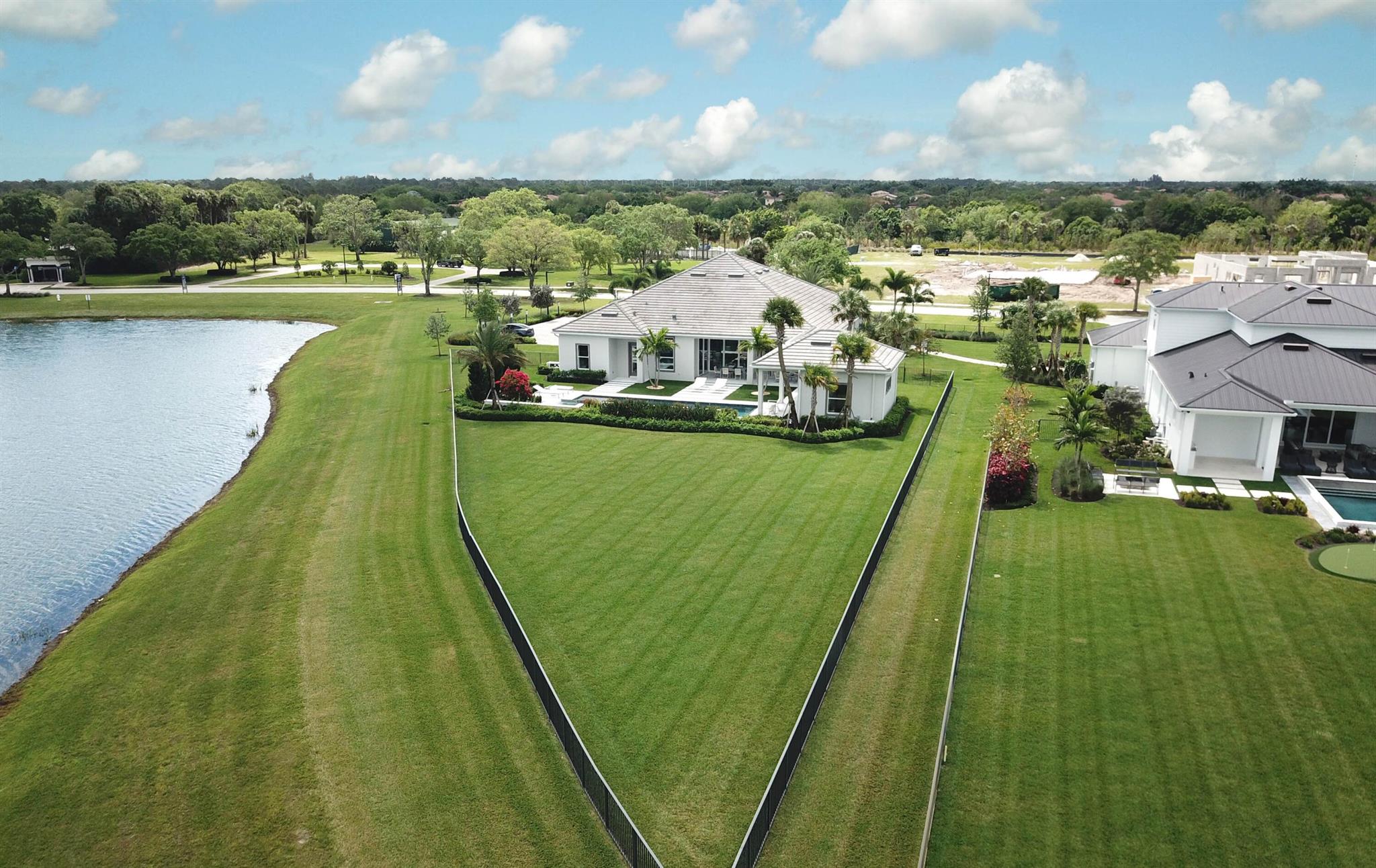 Homes for sale in Jupiter, FL | 20128 Se Bridgewater Dr, Jupiter, FL 33458 | MLS# R11085583