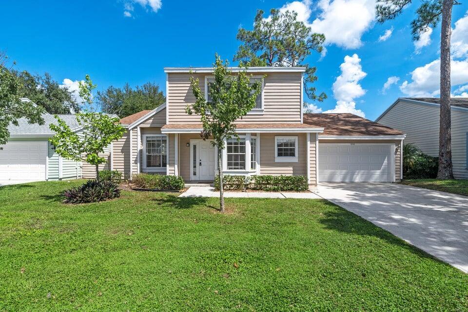1050 Aviary Road Wellington FL 33414 | R11085603