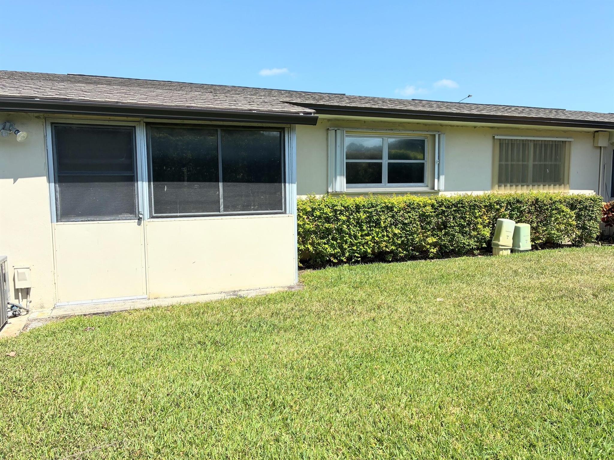 Homes for sale in West Palm Beach, FL | 2911 Ashley Dr W #H, West Palm Beach, FL 33415 | MLS# R11085671