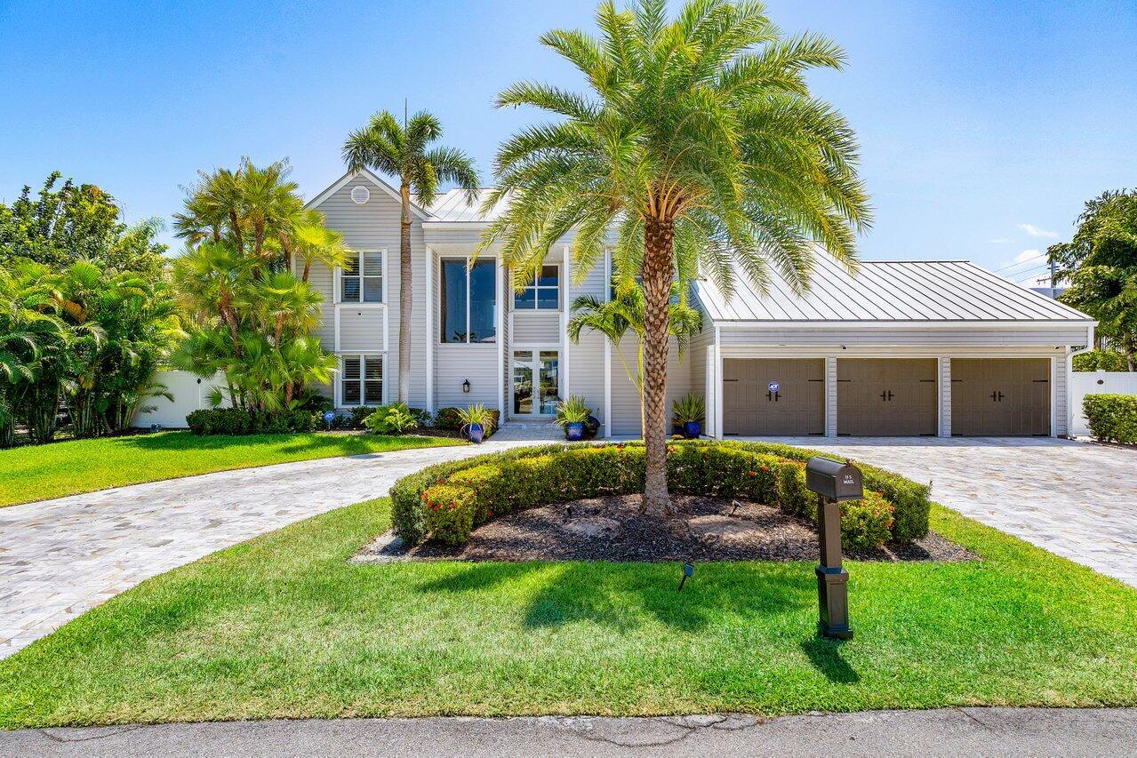 910 Jasmine Drive Delray Beach FL 33483 | R11085695