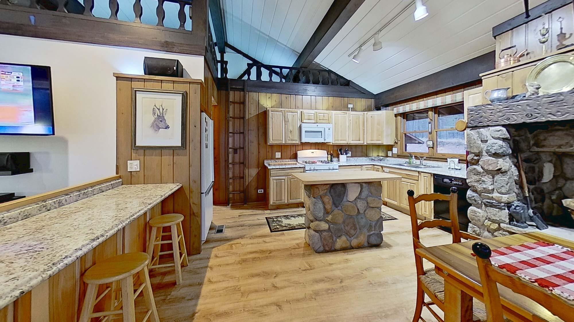 Lake of the Hills Property 4641 Lake Hills Landing Rd Photo 18