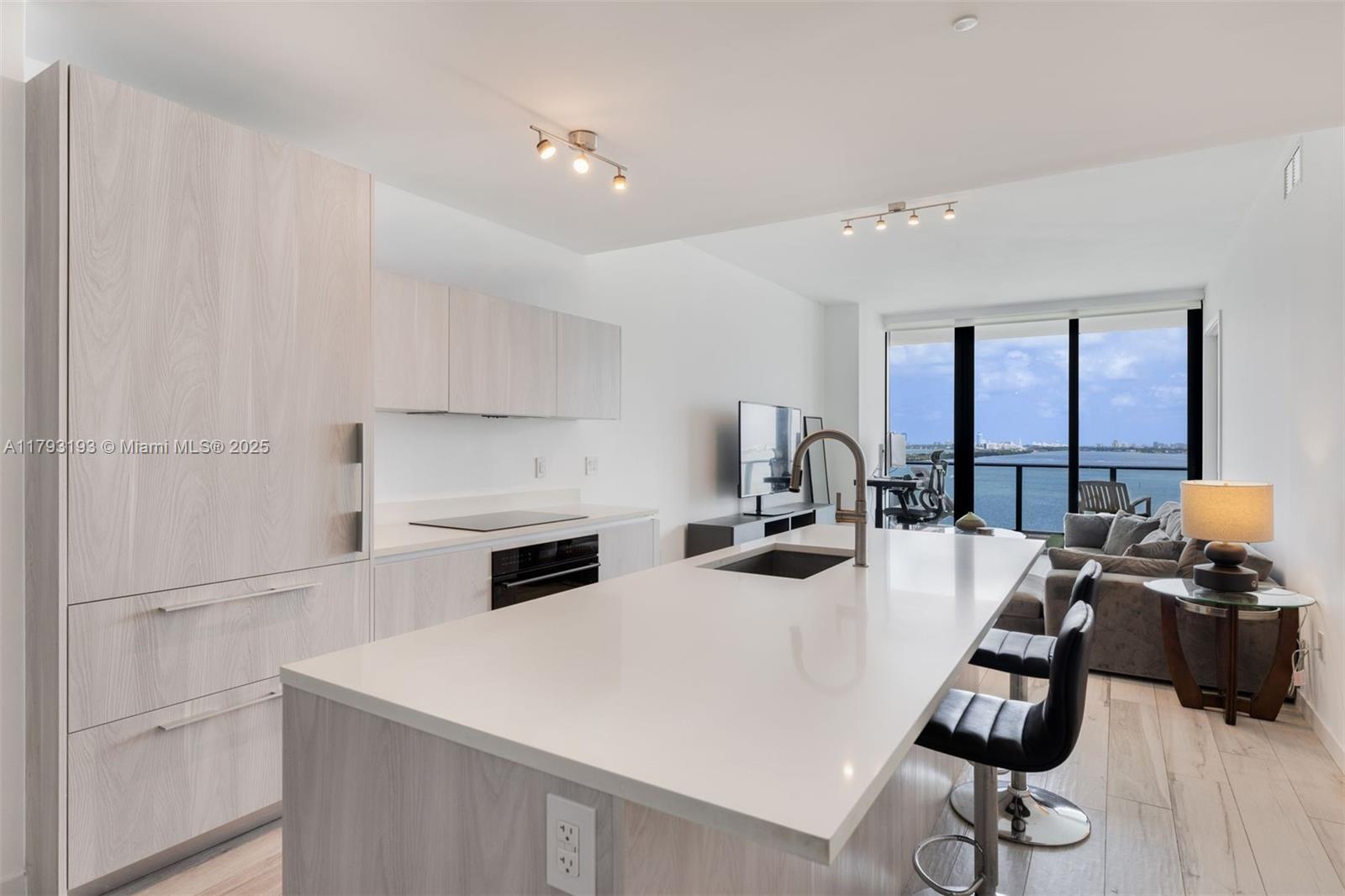 480 NE 31st St #1502, Miami FL 33137