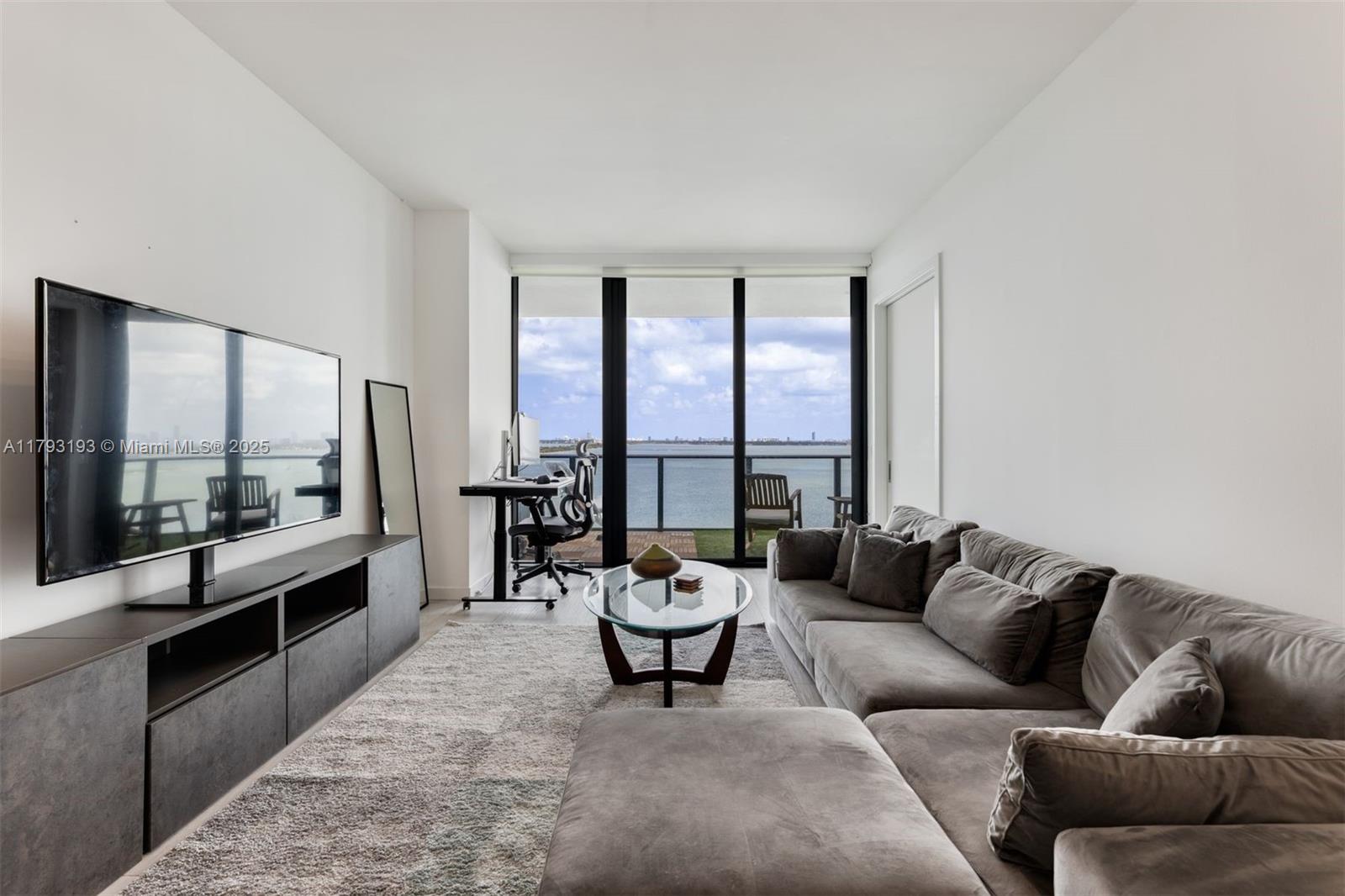 480 NE 31st St #1502, Miami FL 33137