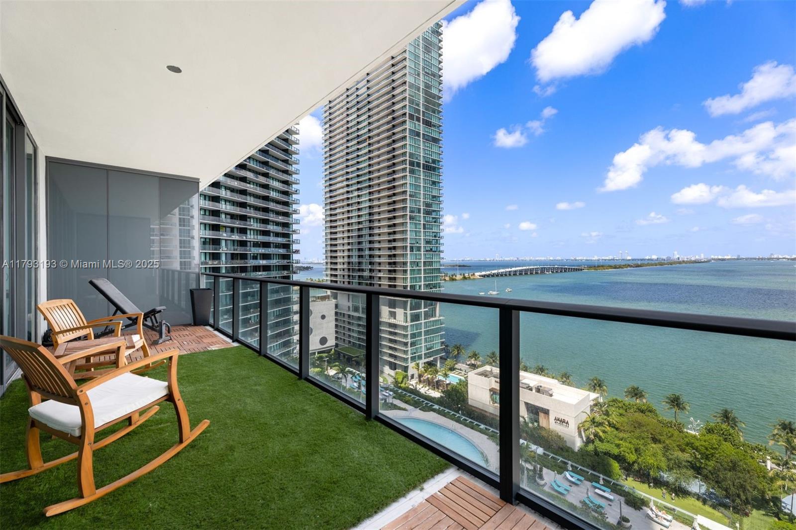 480 NE 31st St #1502, Miami FL 33137