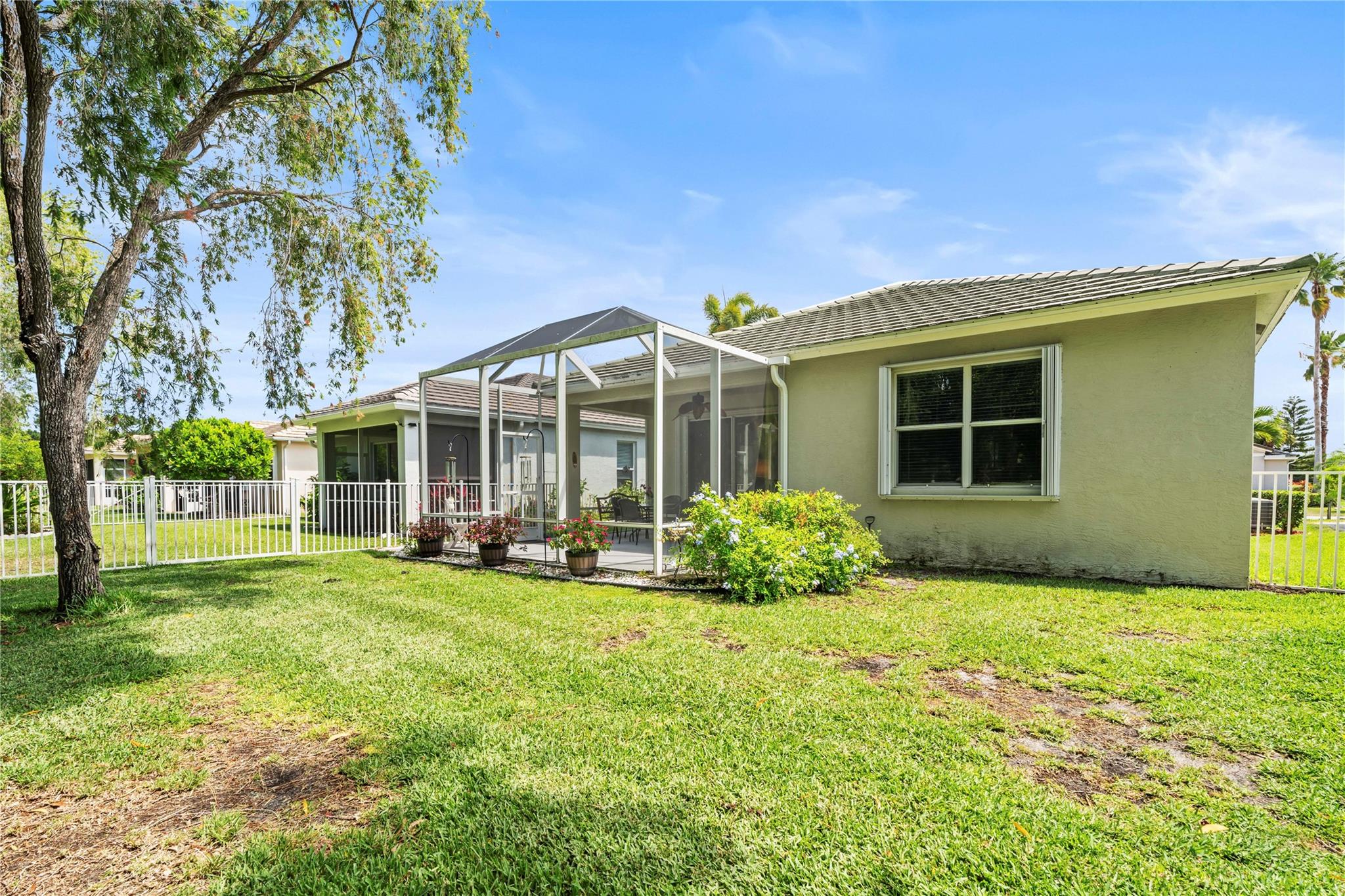 Homes for sale in Port St Lucie, FL | 710 Sw Rocky Bayou Ter, Port St Lucie, FL 34986 | MLS# F10500831