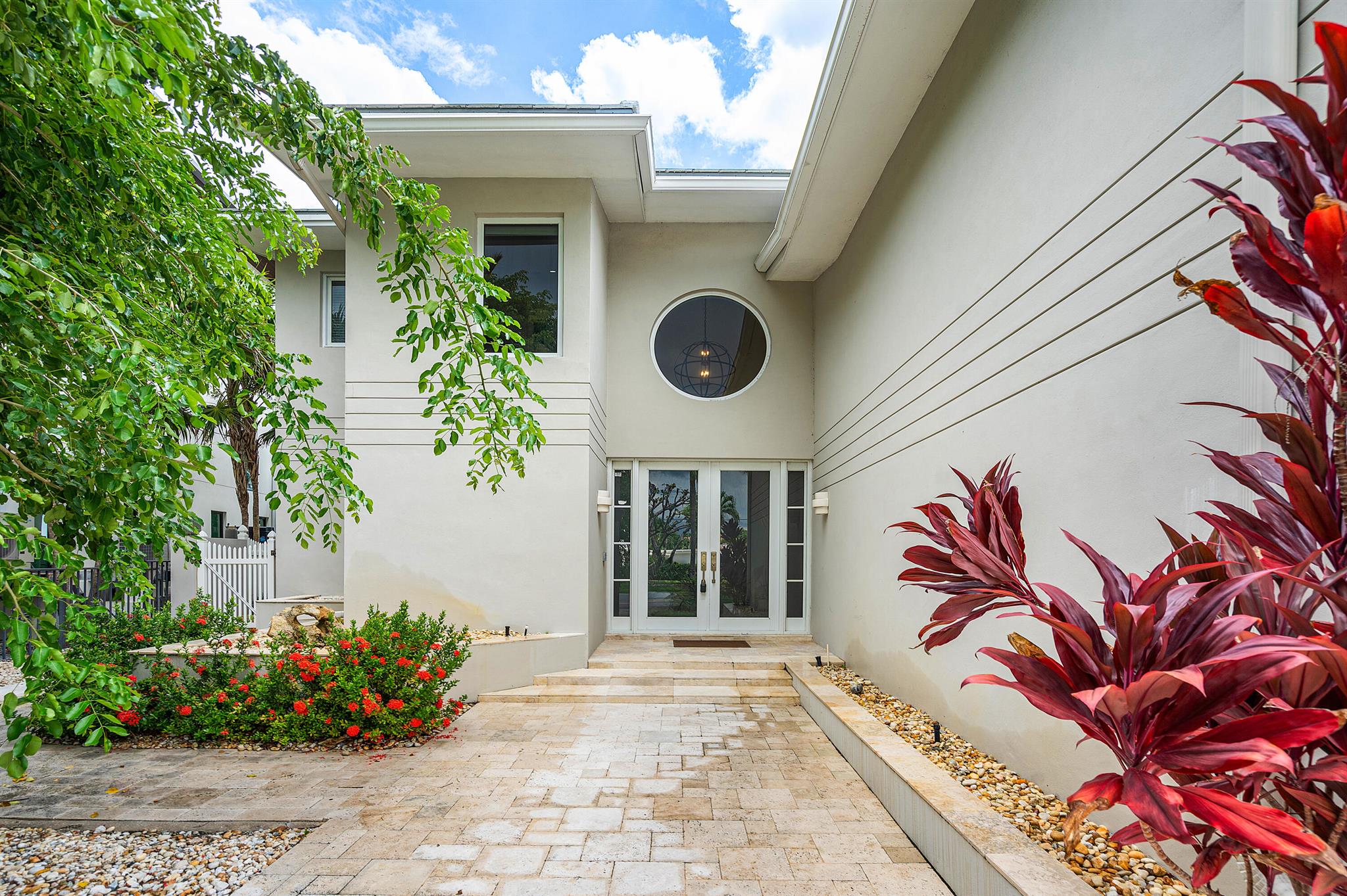 Homes for sale in Pompano Beach, FL | 1906 Bay Dr, Pompano Beach, FL 33062 | MLS# R11086275