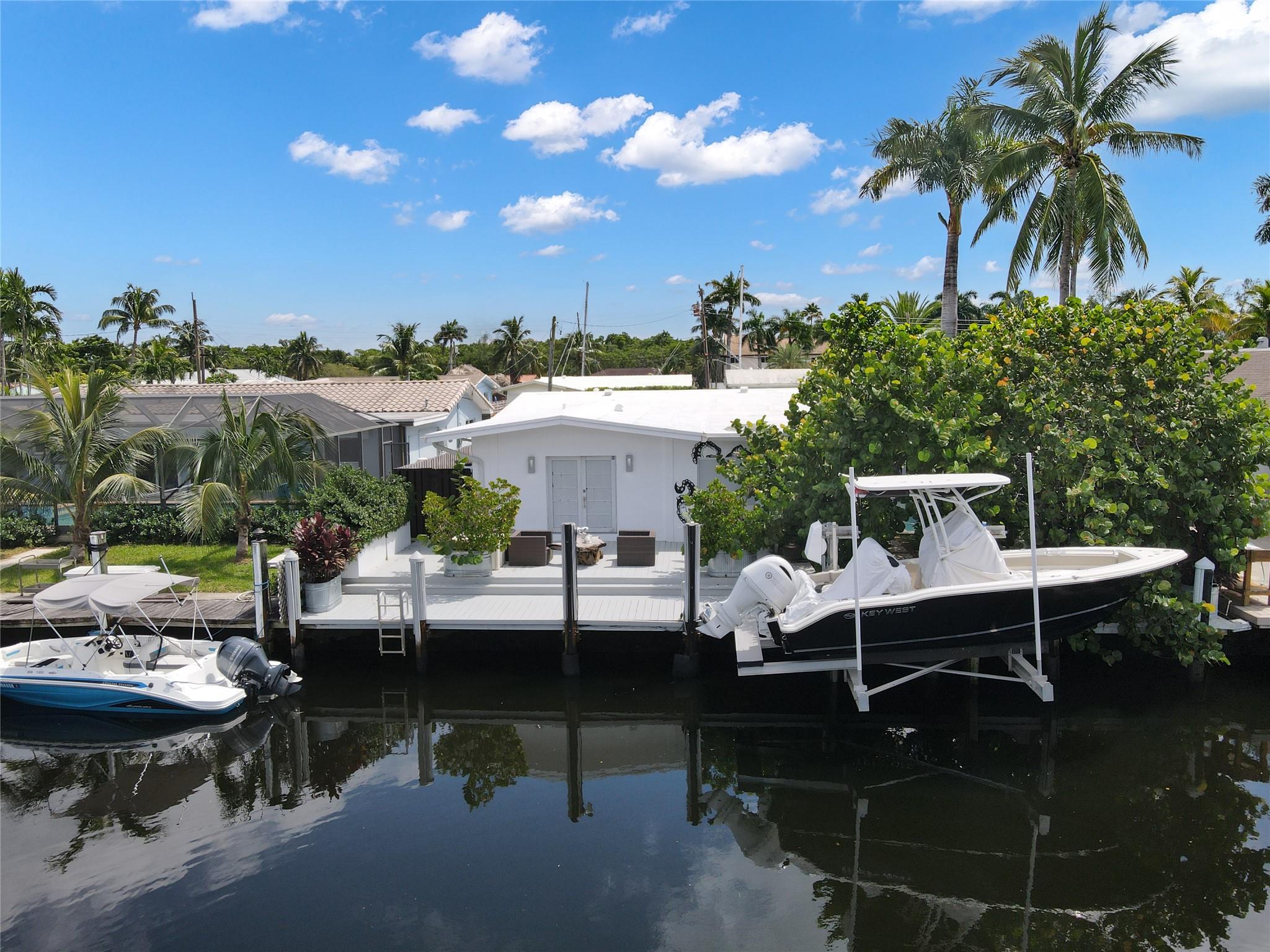 Indulge in the ultimate luxury waterfront lifestyle