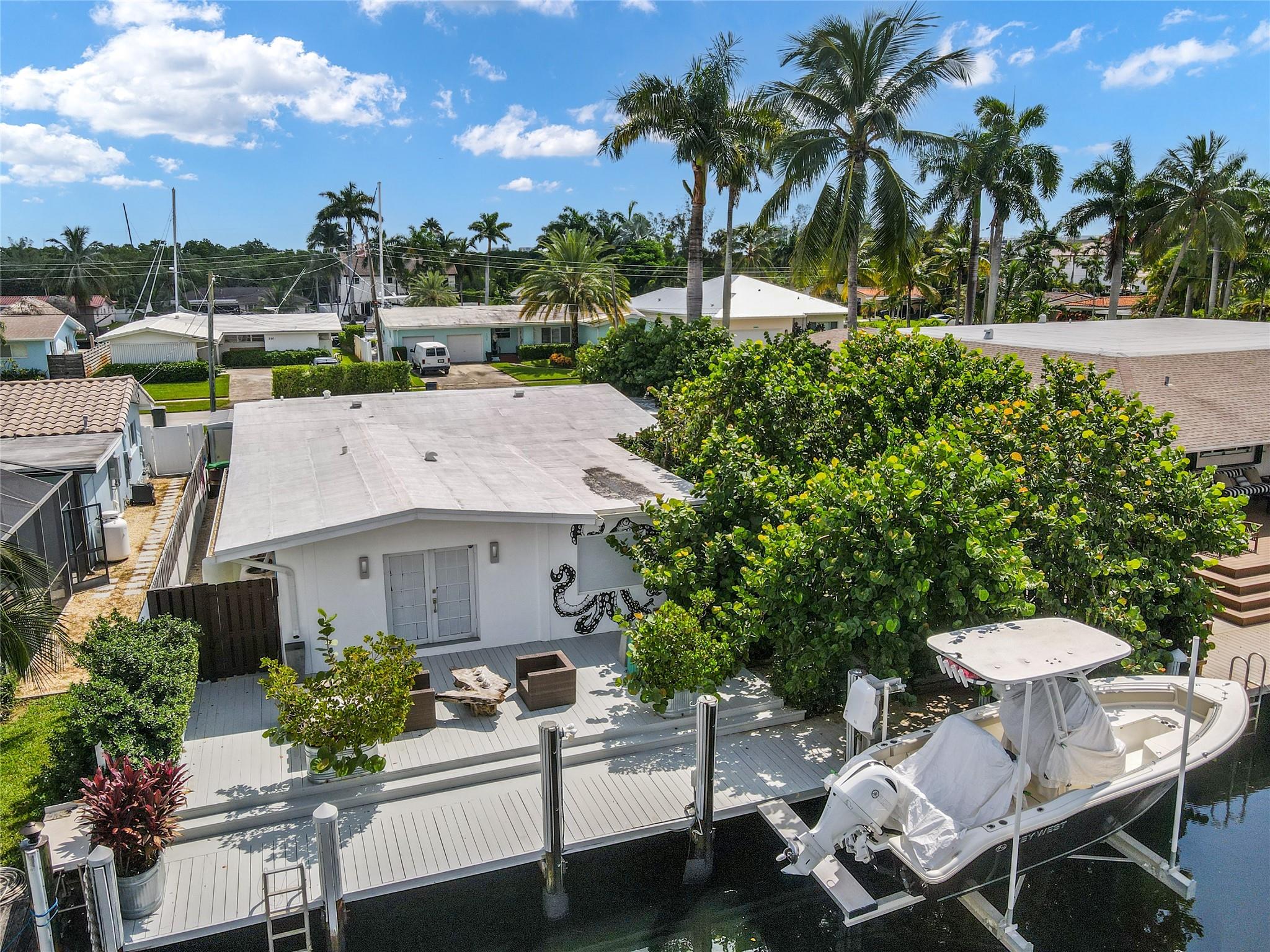 Private Dock and Boat Lift