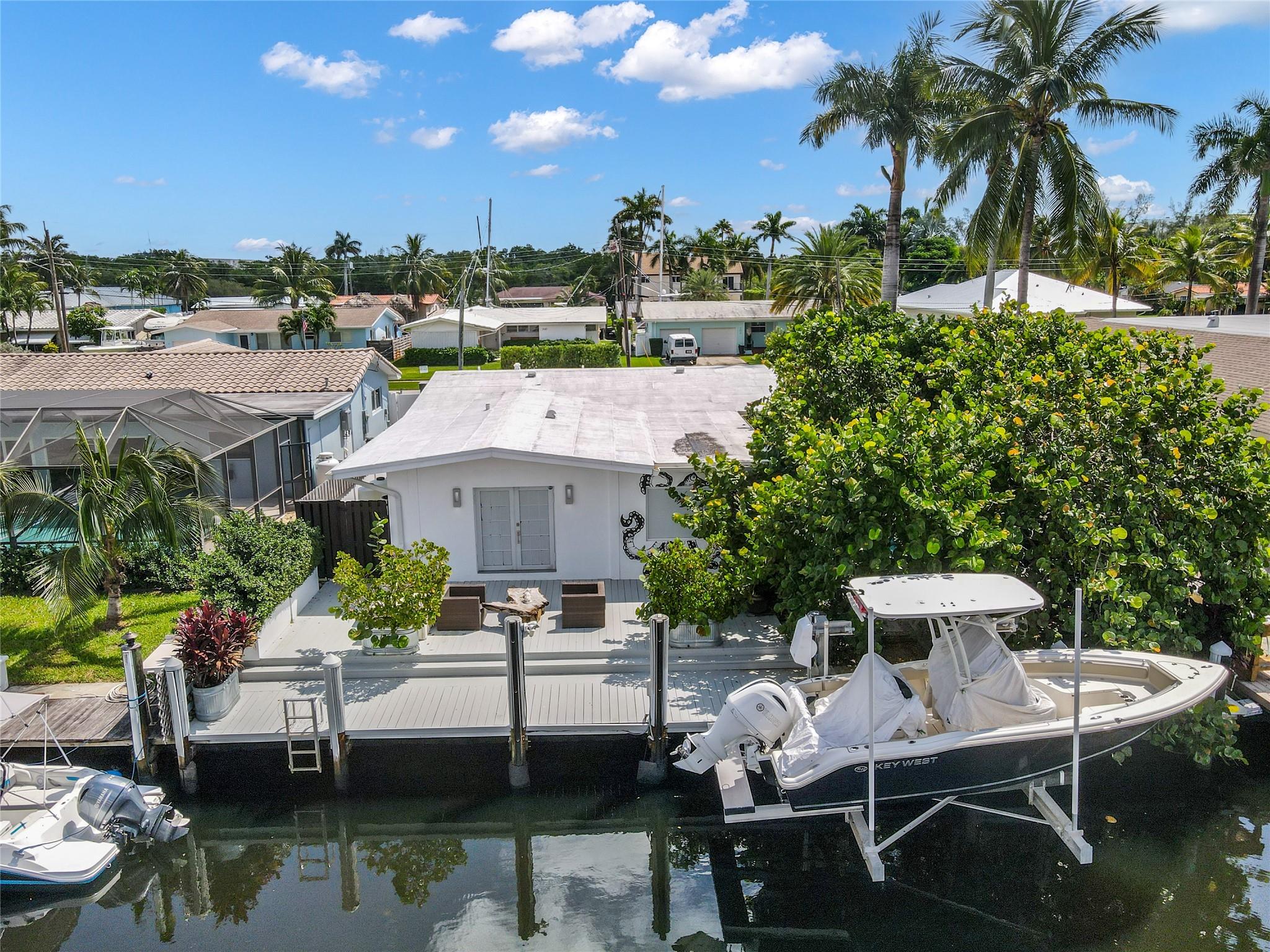 Private Dock and Boat Lift