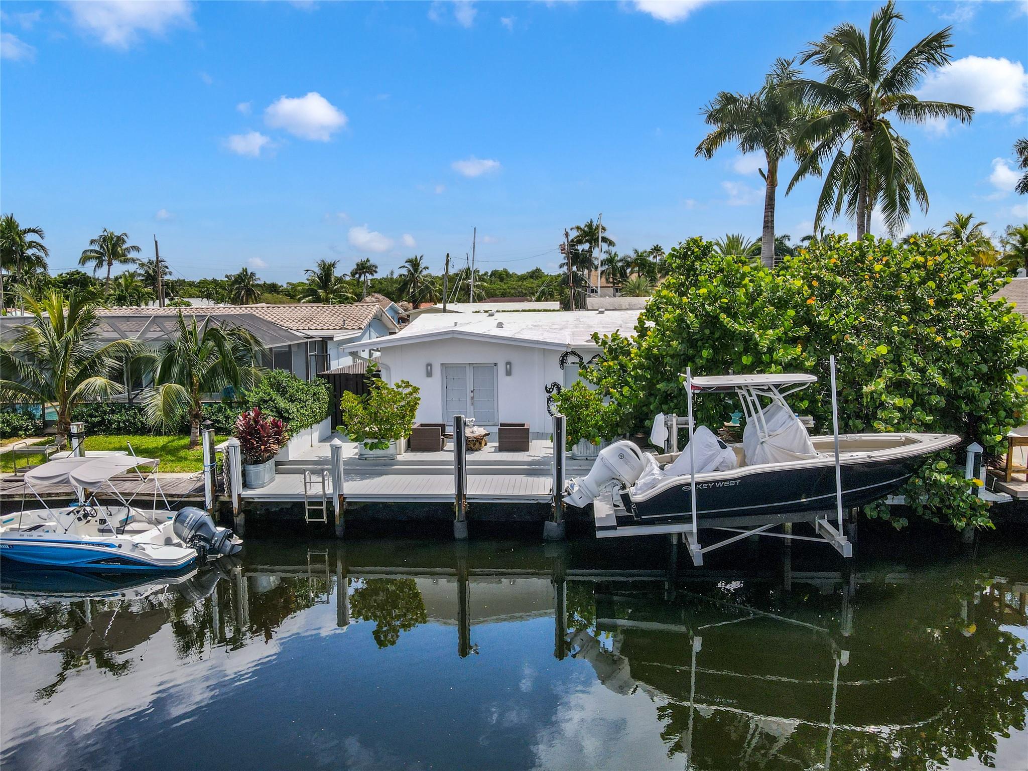 Private Dock and Boat Life