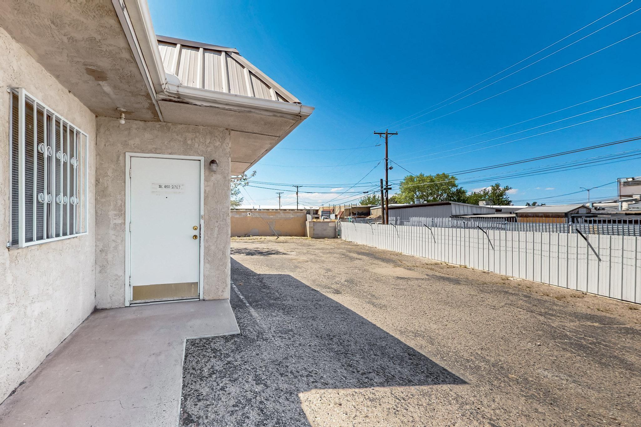 Homes for sale in Albuquerque, NM | 115 Dallas St Se, Albuquerque, NM 87108 | MLS# 1083062