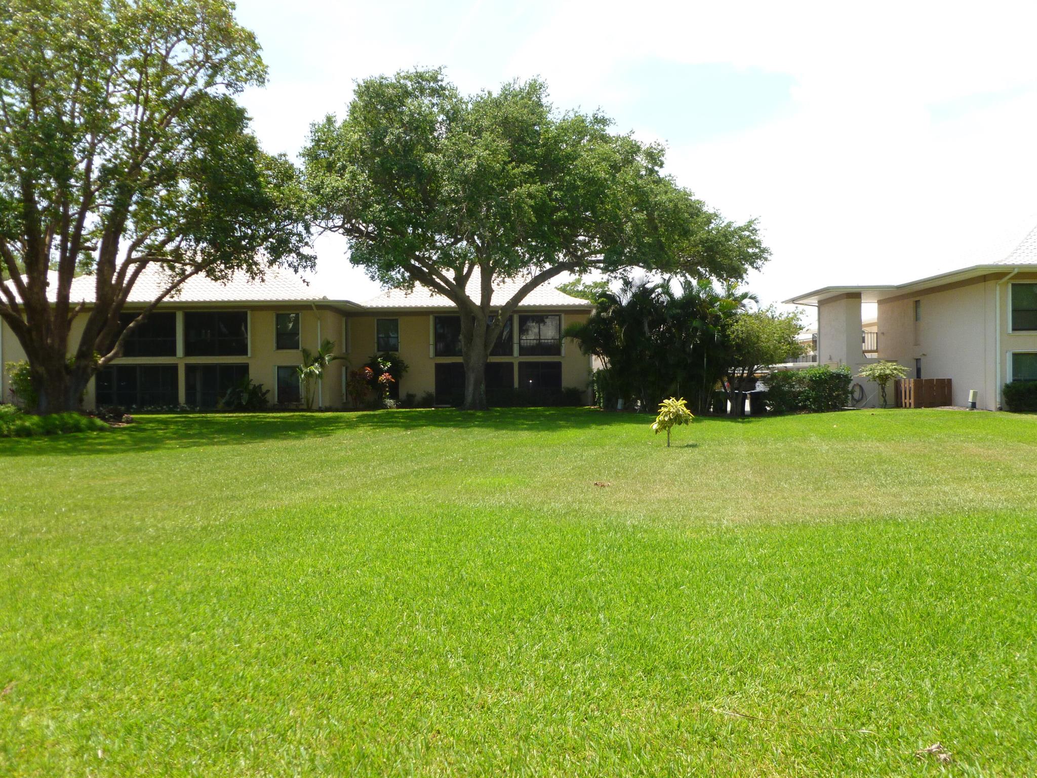 Turtle Creek Apartment Bu