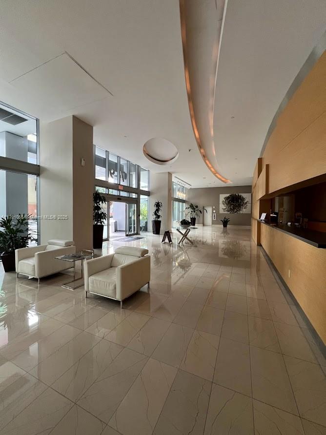 79 SW 12th St #1710-S, Miami FL 33130