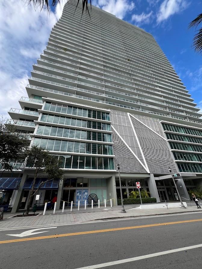 79 SW 12th St #1710-S, Miami FL 33130