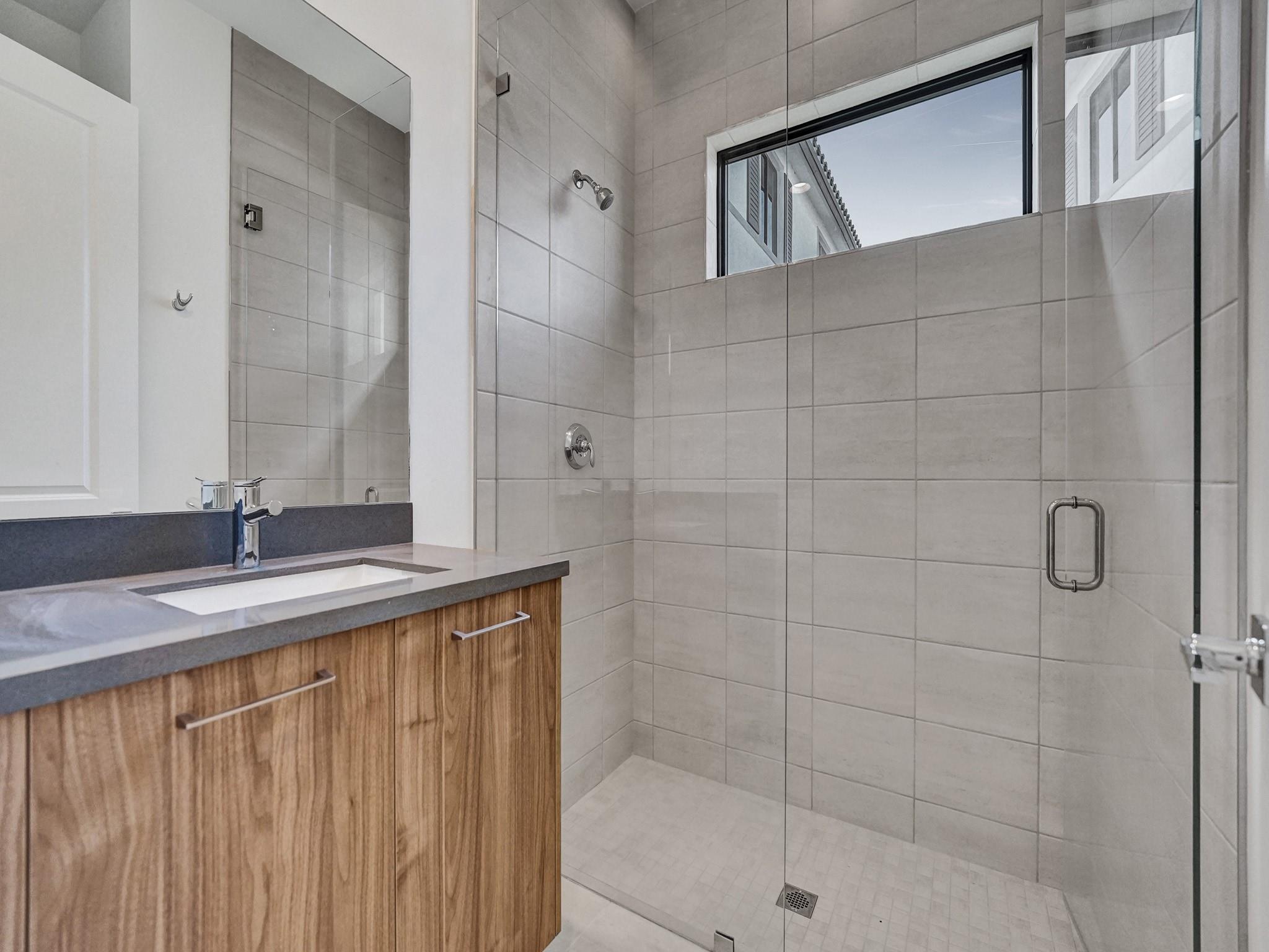 Casita/ In Law suite bath