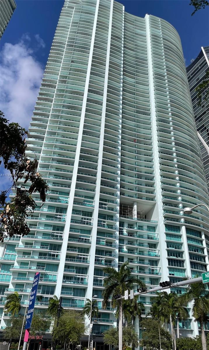 Condo for Rent in Miami, FL