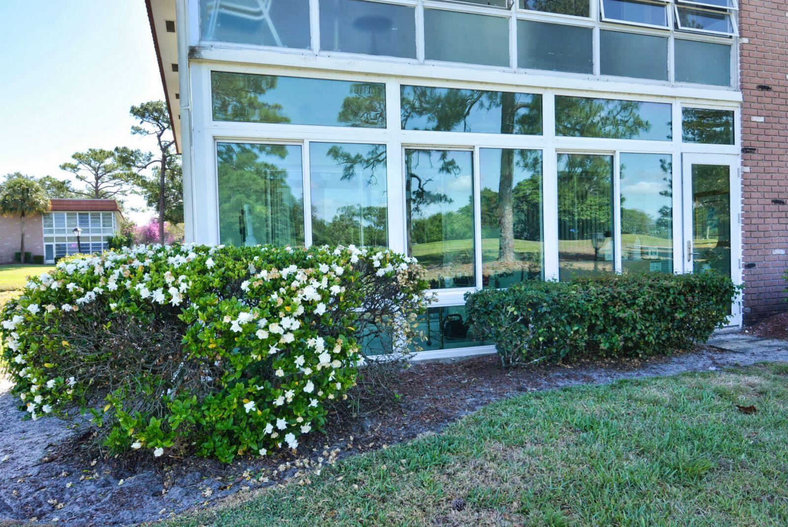 Vista Del Lago Condo