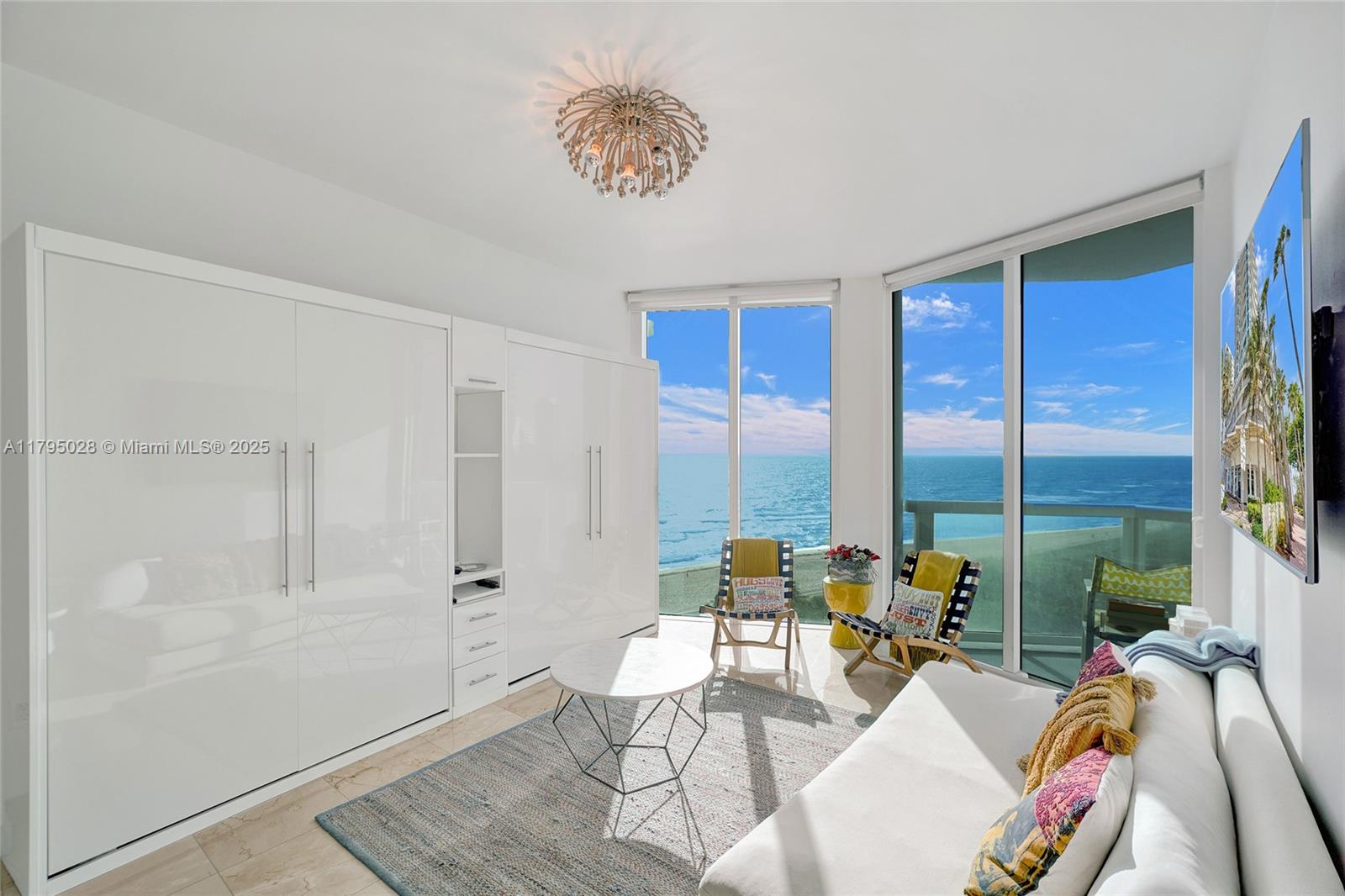 Apartamento à Venda em Miami Beach, FL