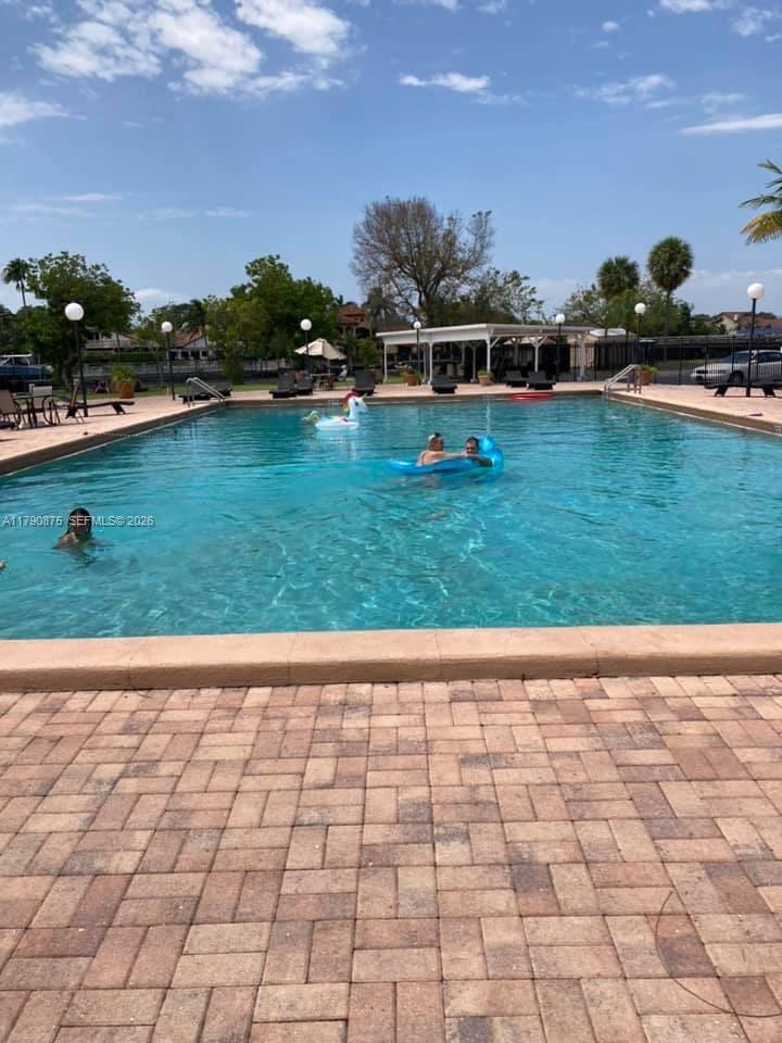 Desoto Park Condo