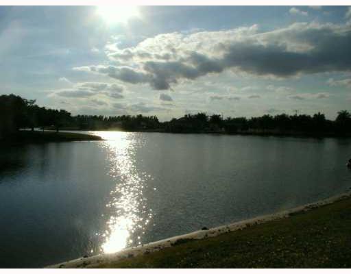 Homes for sale in Deerfield Beach, FL | 1126 Sw 44th Ave #1126, Deerfield Beach, FL 33442 | MLS# F10500028