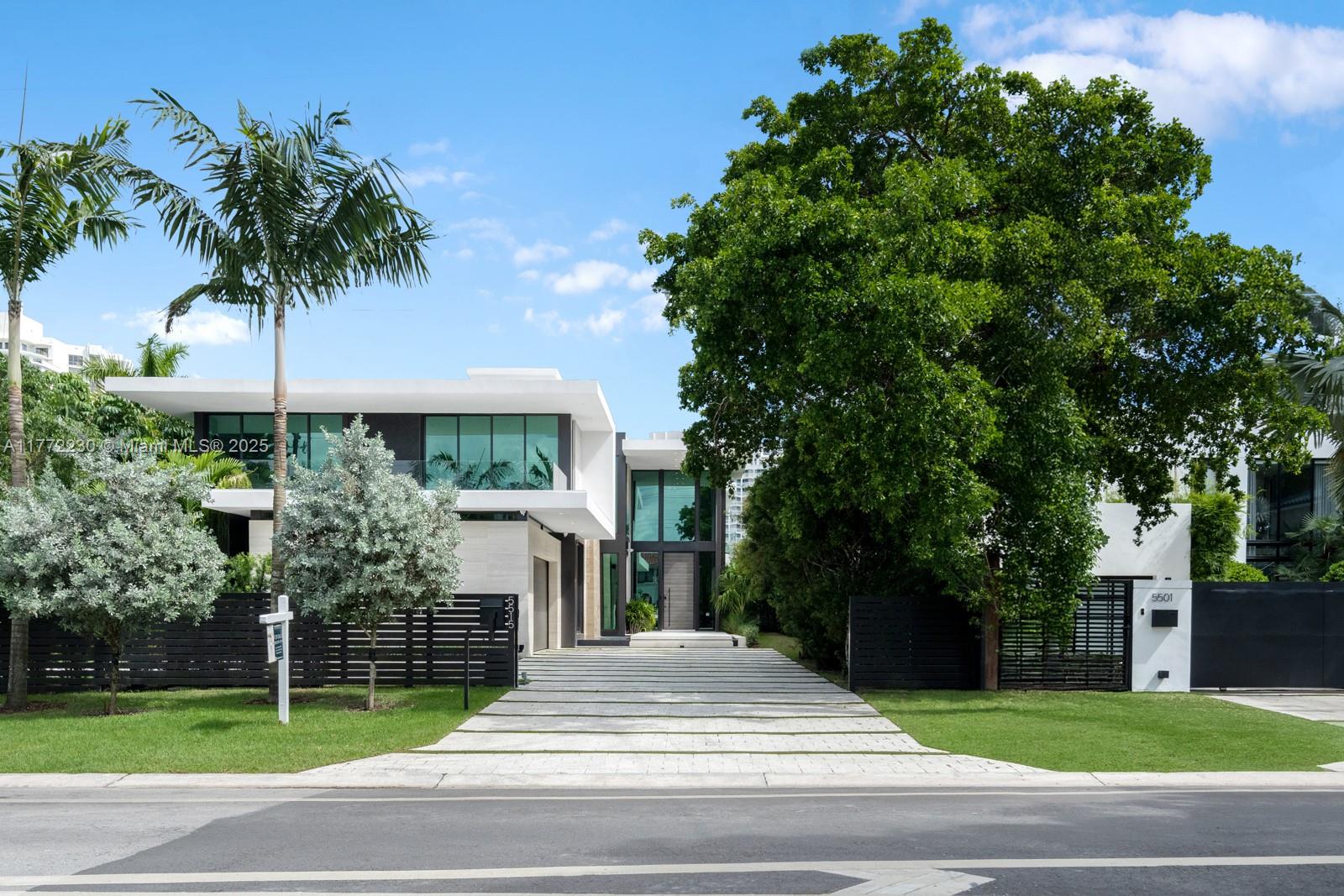 Homes for sale in Miami Beach, FL | 5515 Pine Tree Dr, Miami Beach, FL 33140 | MLS# A11772230