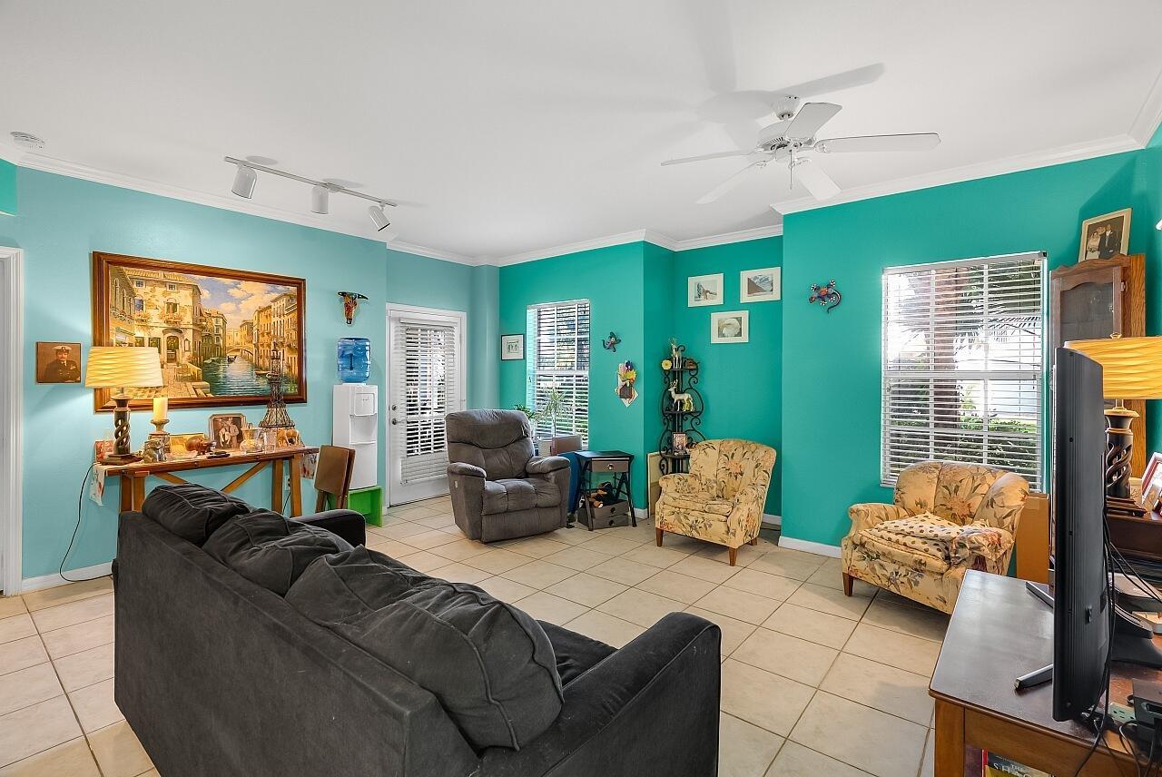 Homes for sale in Vero Beach, FL | 2416 57Th Circle, Vero Beach, FL 32966 | MLS# R11087246