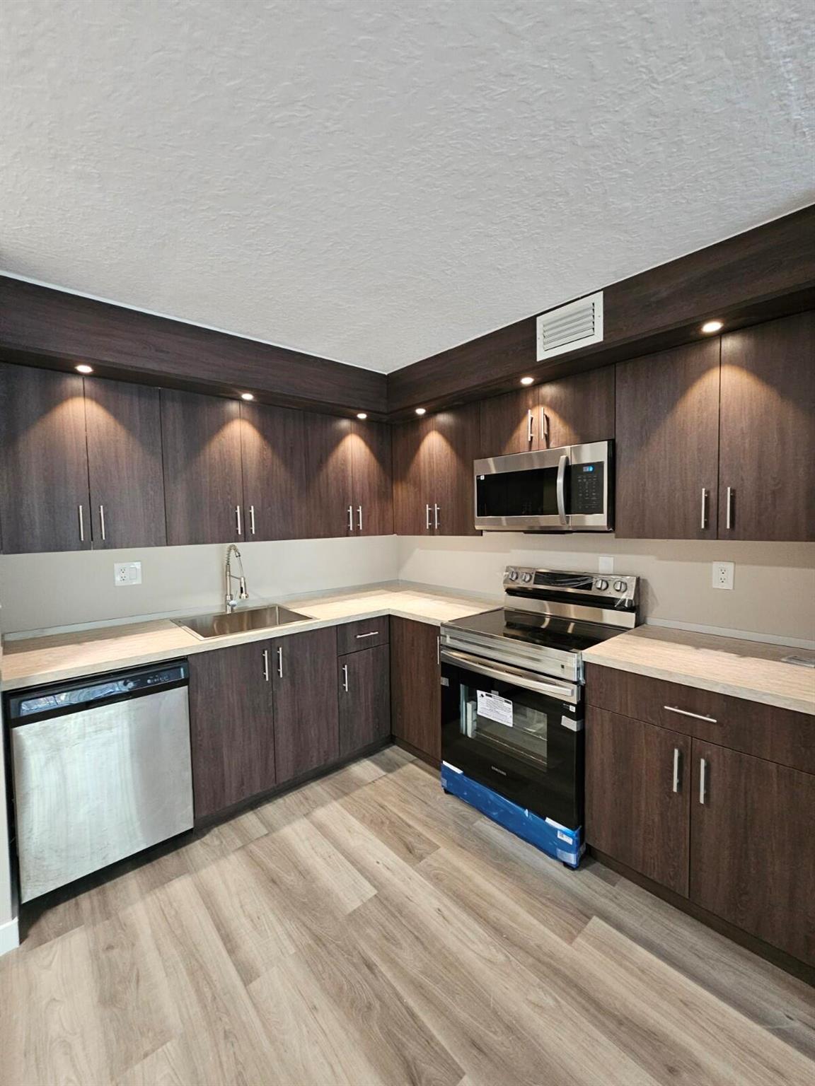 Homes for sale in West Palm Beach, FL | 1850 N Congress Avenue #305, West Palm Beach, FL 33401 | MLS# R11087307