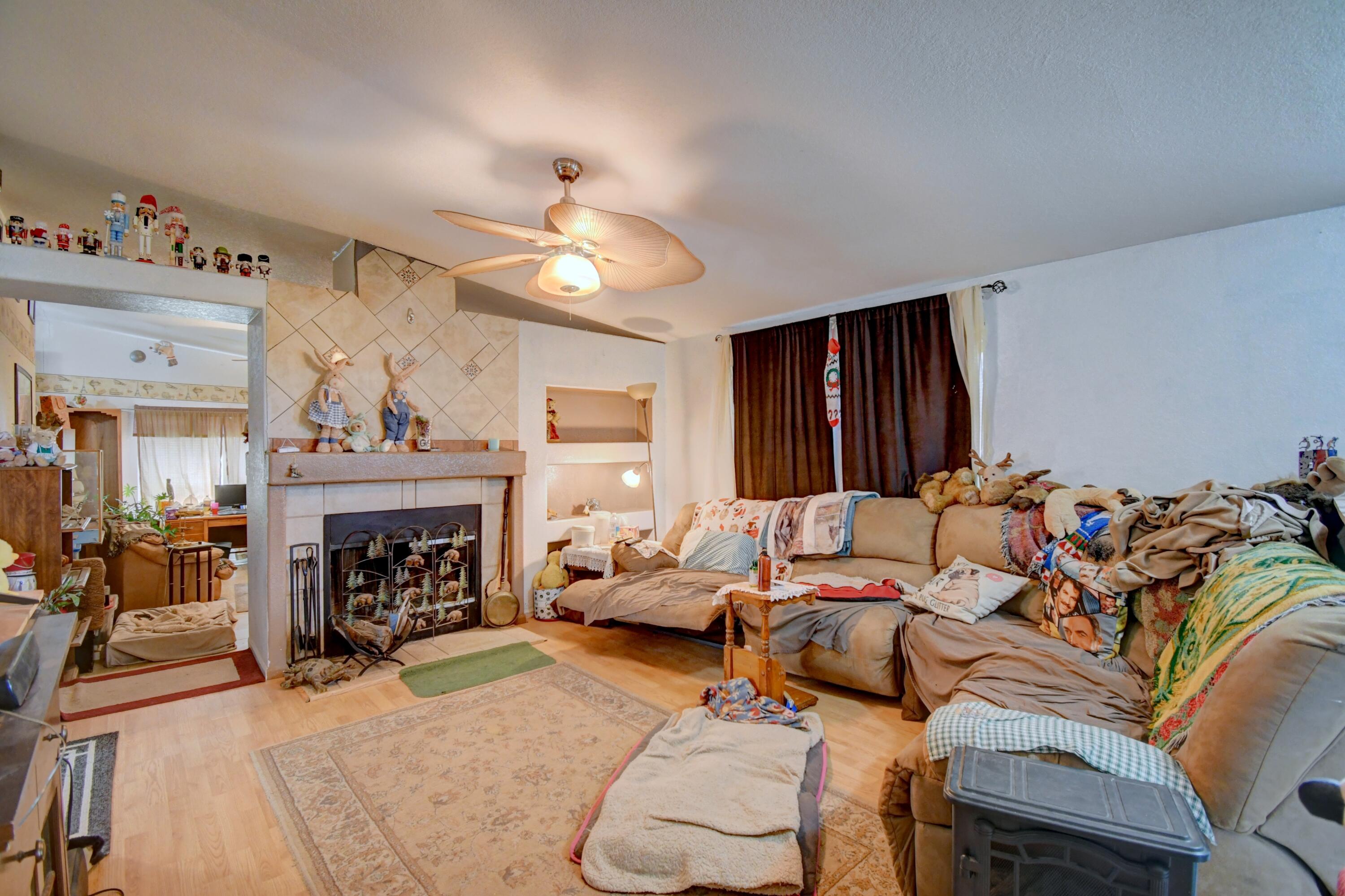 Homes for sale in Edgewood, NM | 20 Reubens Ln, Edgewood, NM 87015 | MLS# 1083268