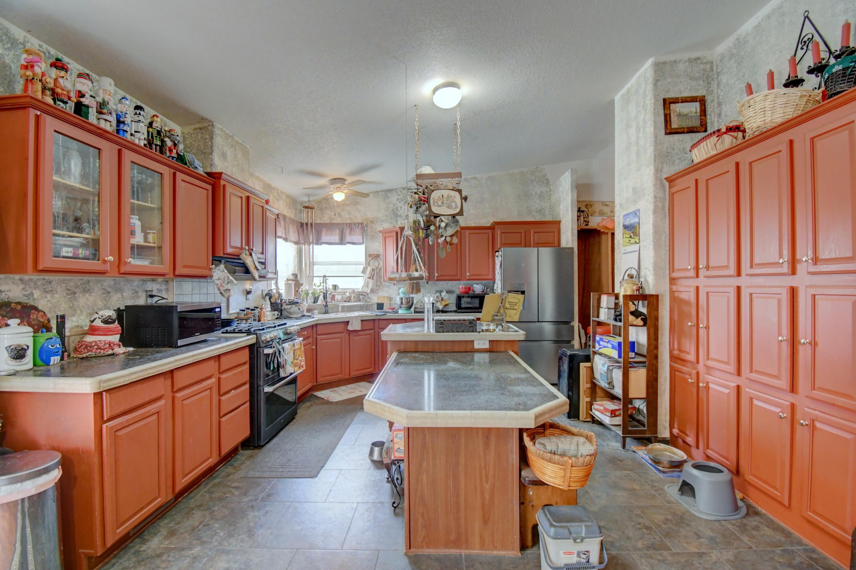 Homes for sale in Edgewood, NM | 20 Reubens Ln, Edgewood, NM 87015 | MLS# 1083268