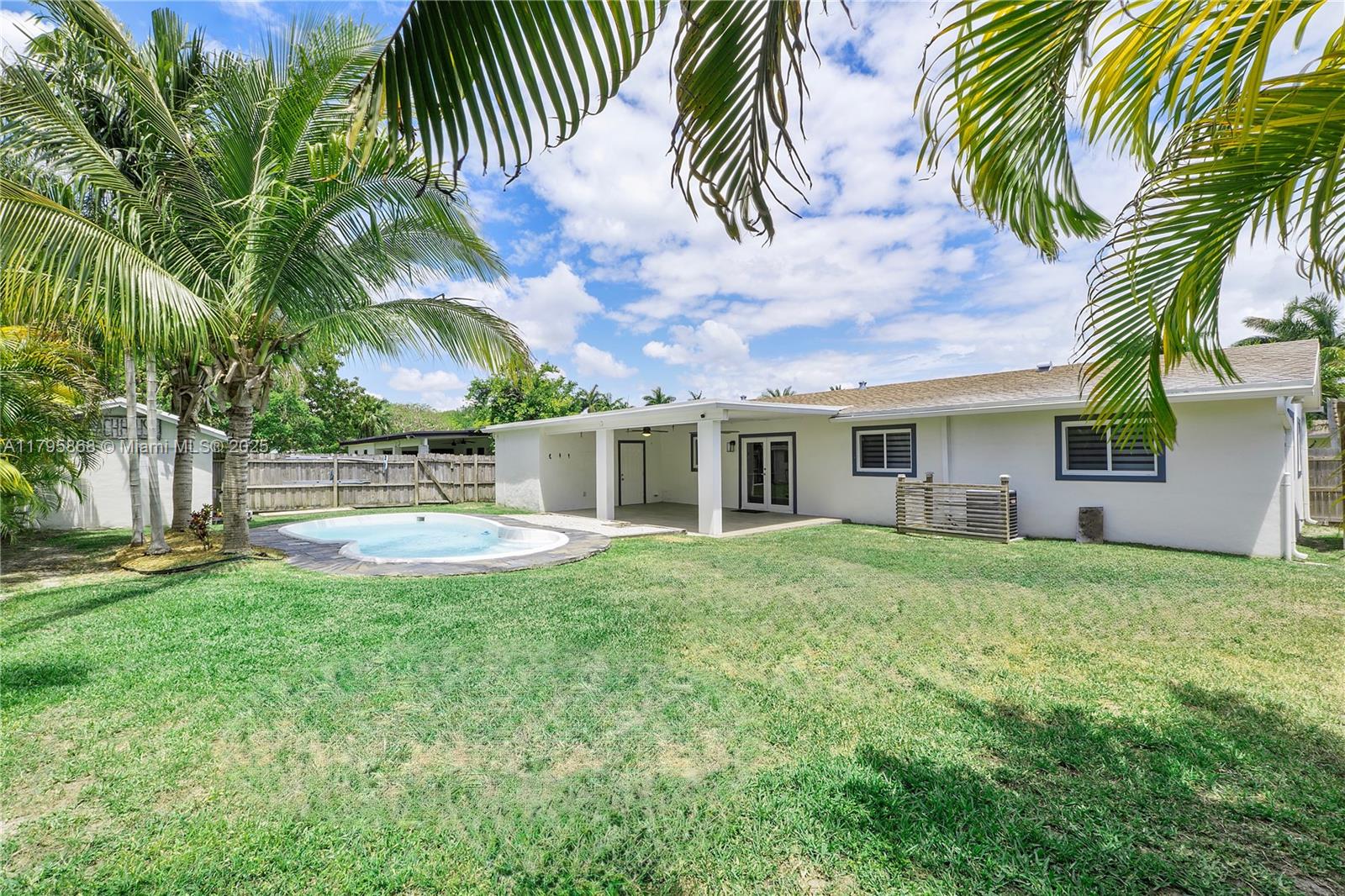 Homes for sale in Palmetto Bay, FL | 9350 Sw 183Rd Ter, Palmetto Bay, FL 33157 | MLS# A11795868