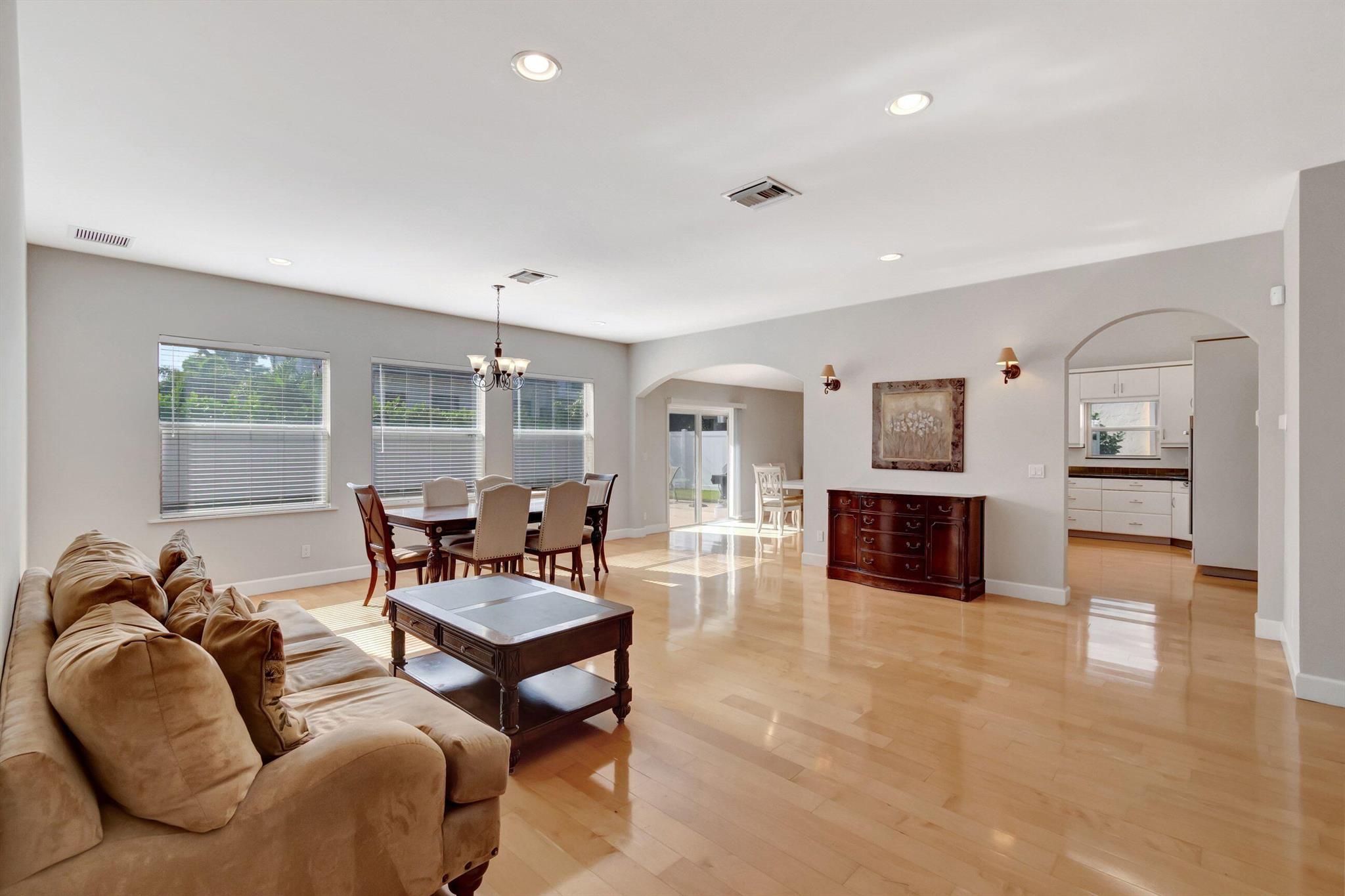 Homes for sale in Boca Raton, FL | 22279 Hollyhock Trail, Boca Raton, FL 33433 | MLS# R11087537