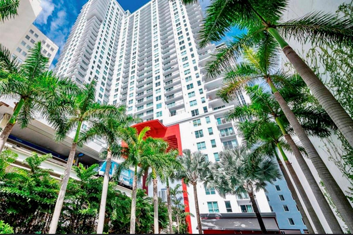 Loft Downtown II Cond