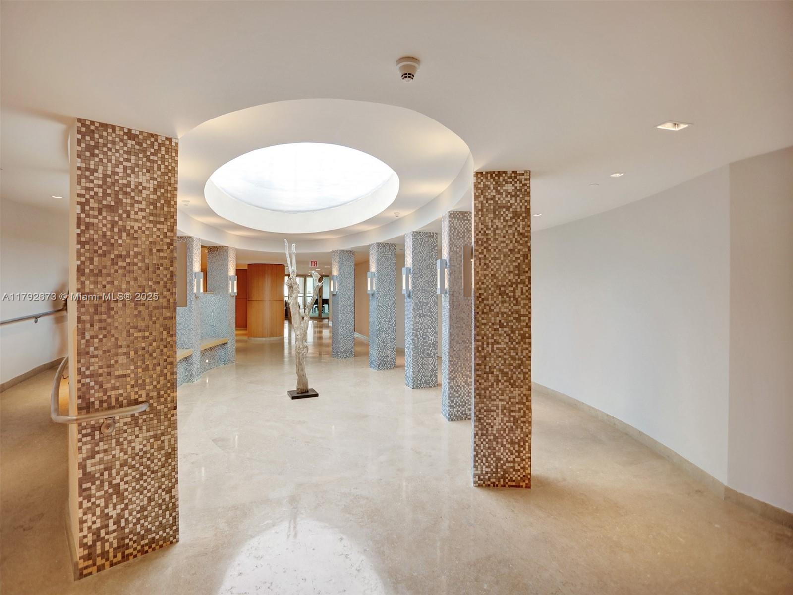 900 Biscayne Blvd #707, Miami FL 33132