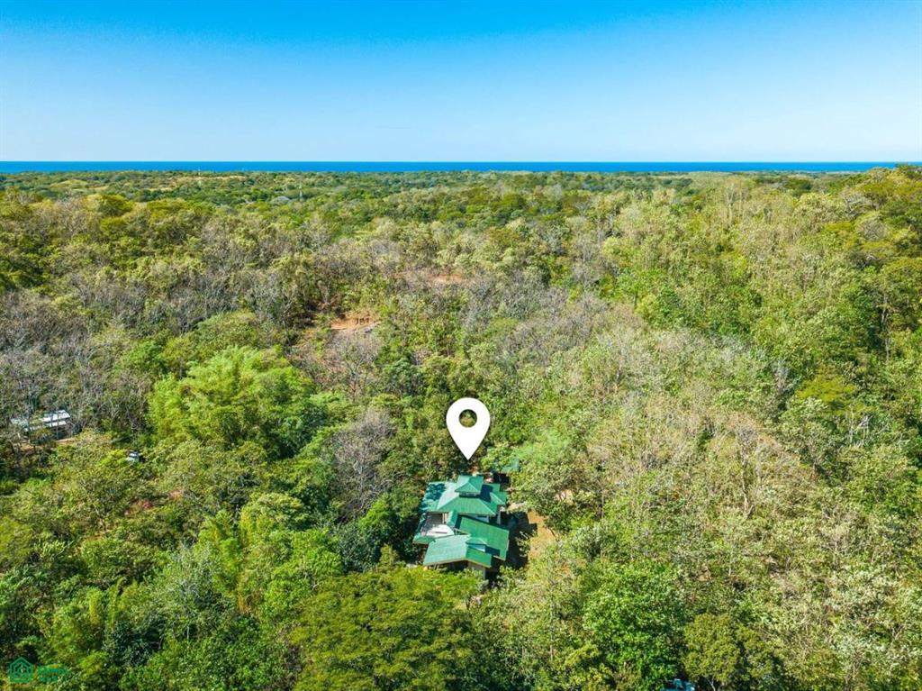 Casa Almendro , Veintisiete de Abril, Guanacaste