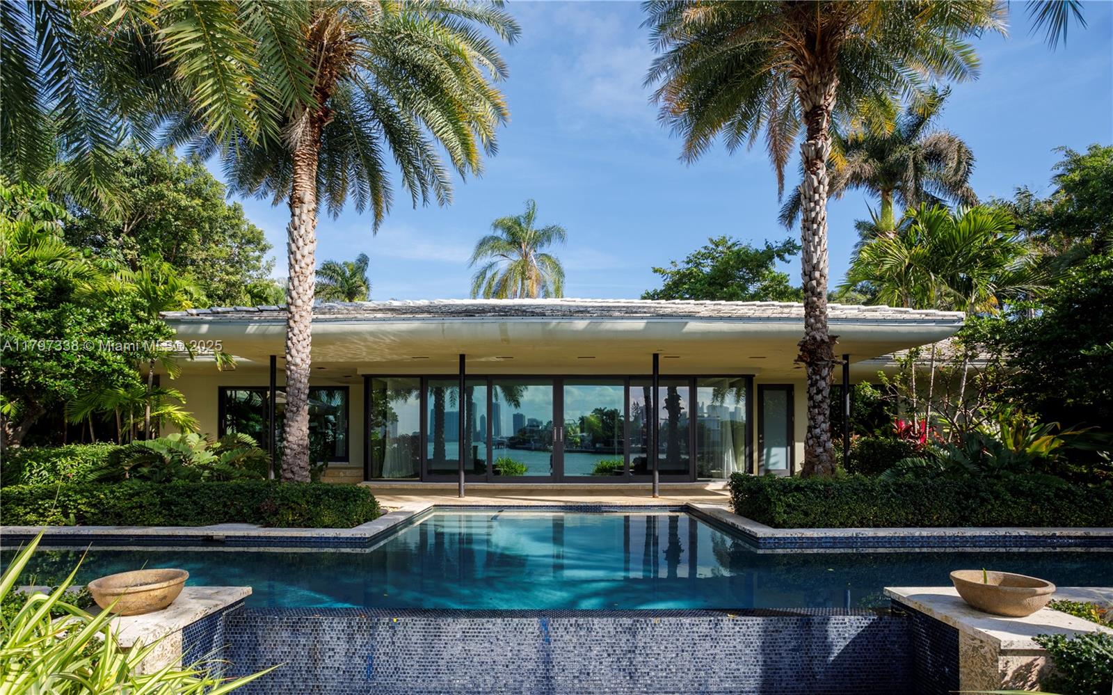 Casa à Venda em Miami Beach, FL