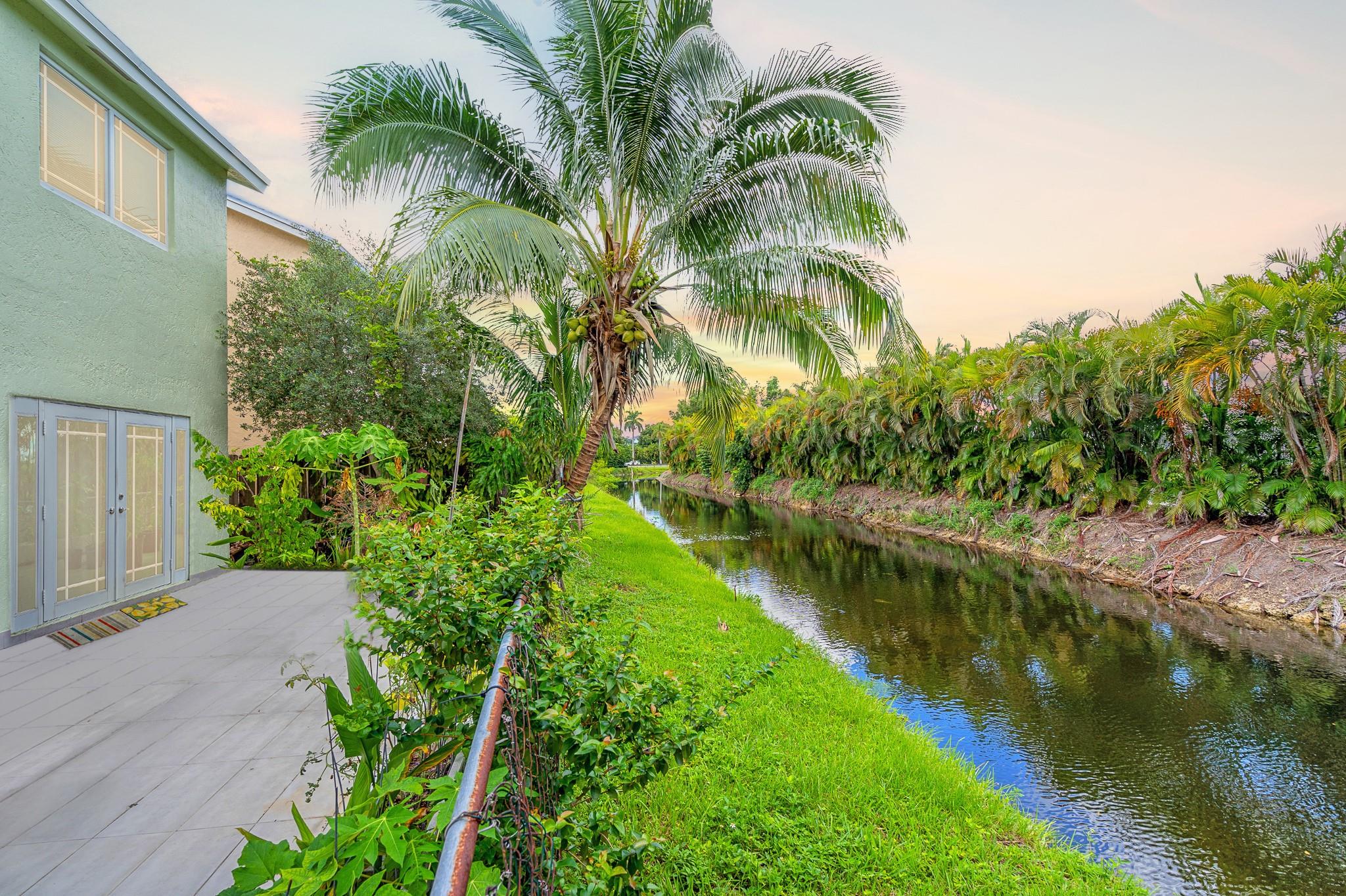 Homes for sale in Doral, FL | 9816 Nw 51 Te, Doral, FL 33178 | MLS# F10502117