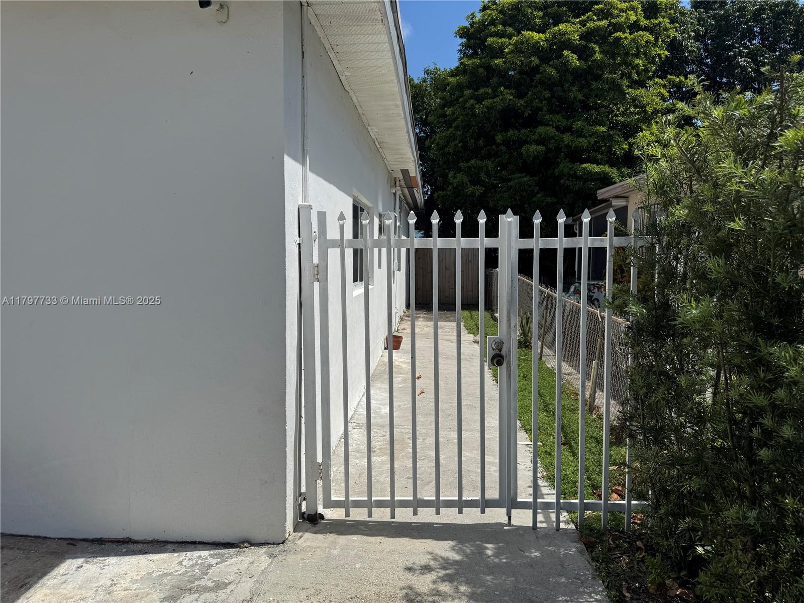 Property photo # 3