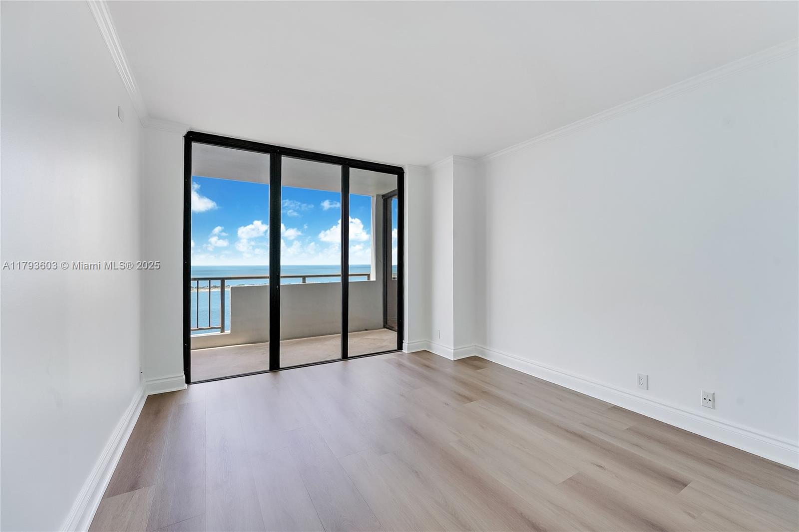 1581 Brickell Ave #PH102, Miami FL 33129