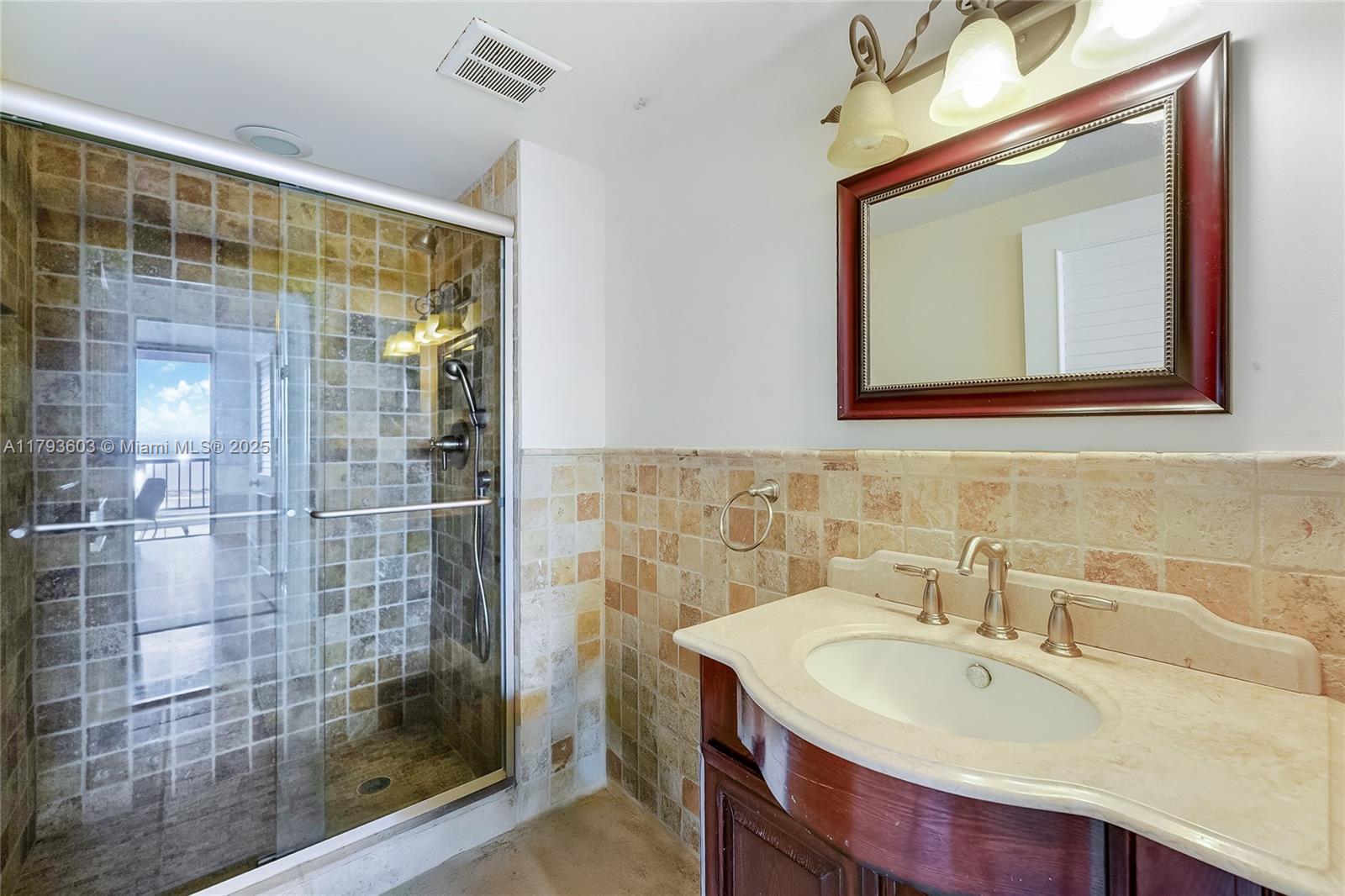 1581 Brickell Ave #PH102, Miami FL 33129